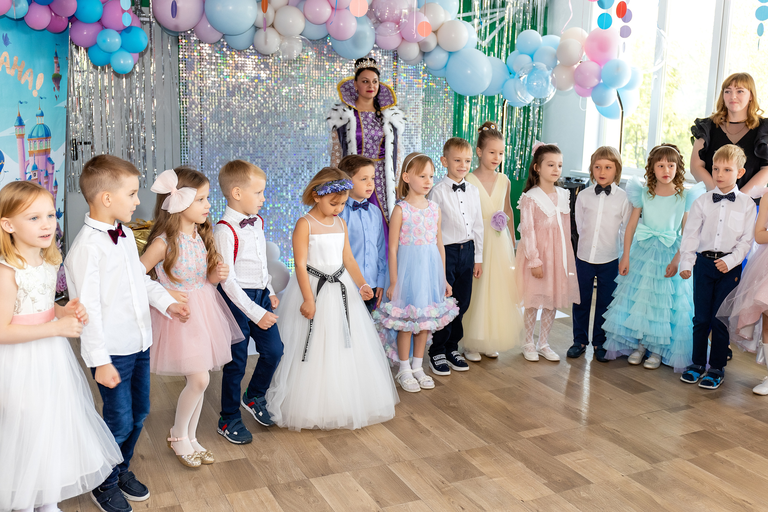 Выпускной. Детский сад 122. Стильный выпускной альбом Владивосток фотограф Вероника Мигачева