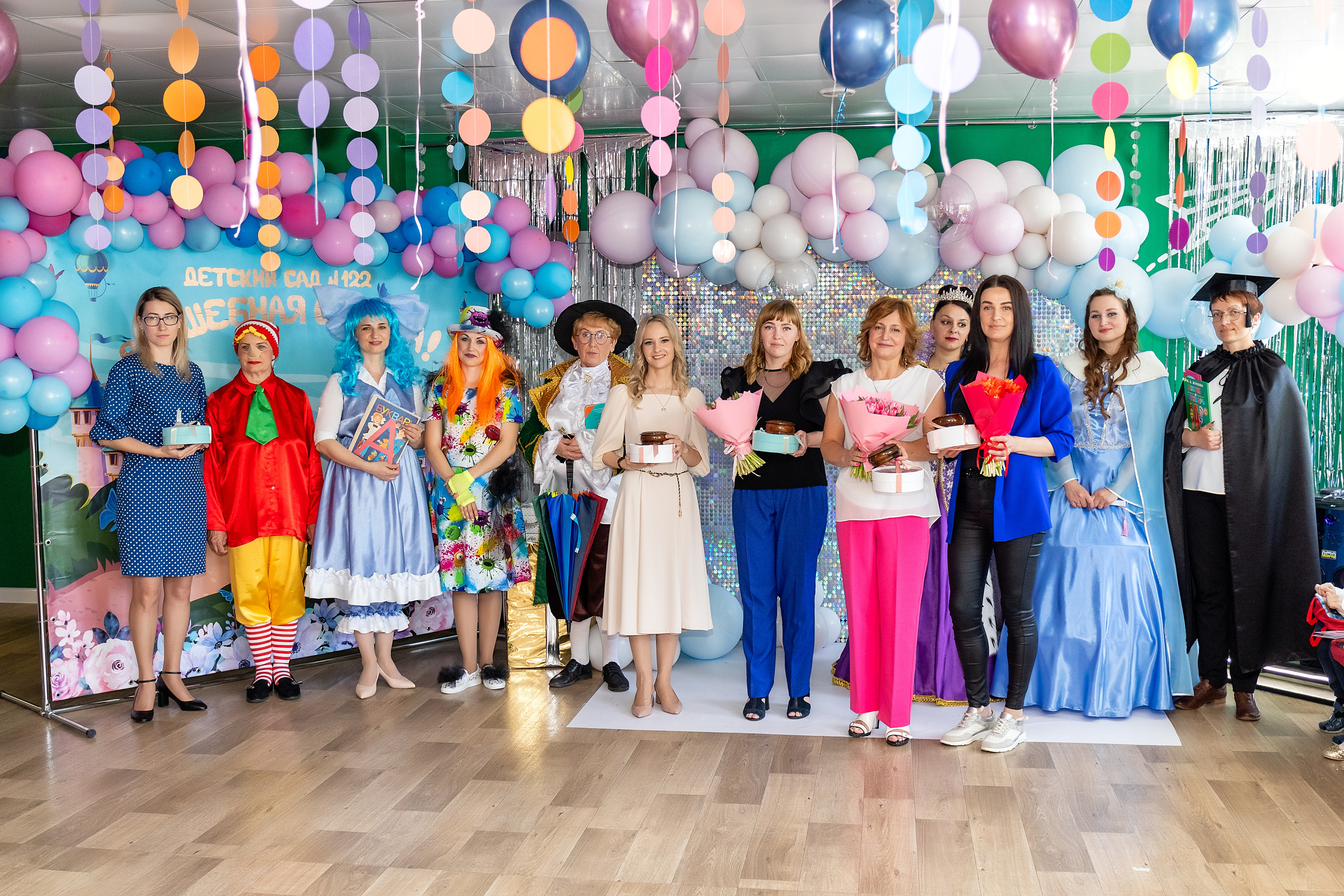 Выпускной. Детский сад 122. Стильный выпускной альбом Владивосток фотограф Вероника Мигачева