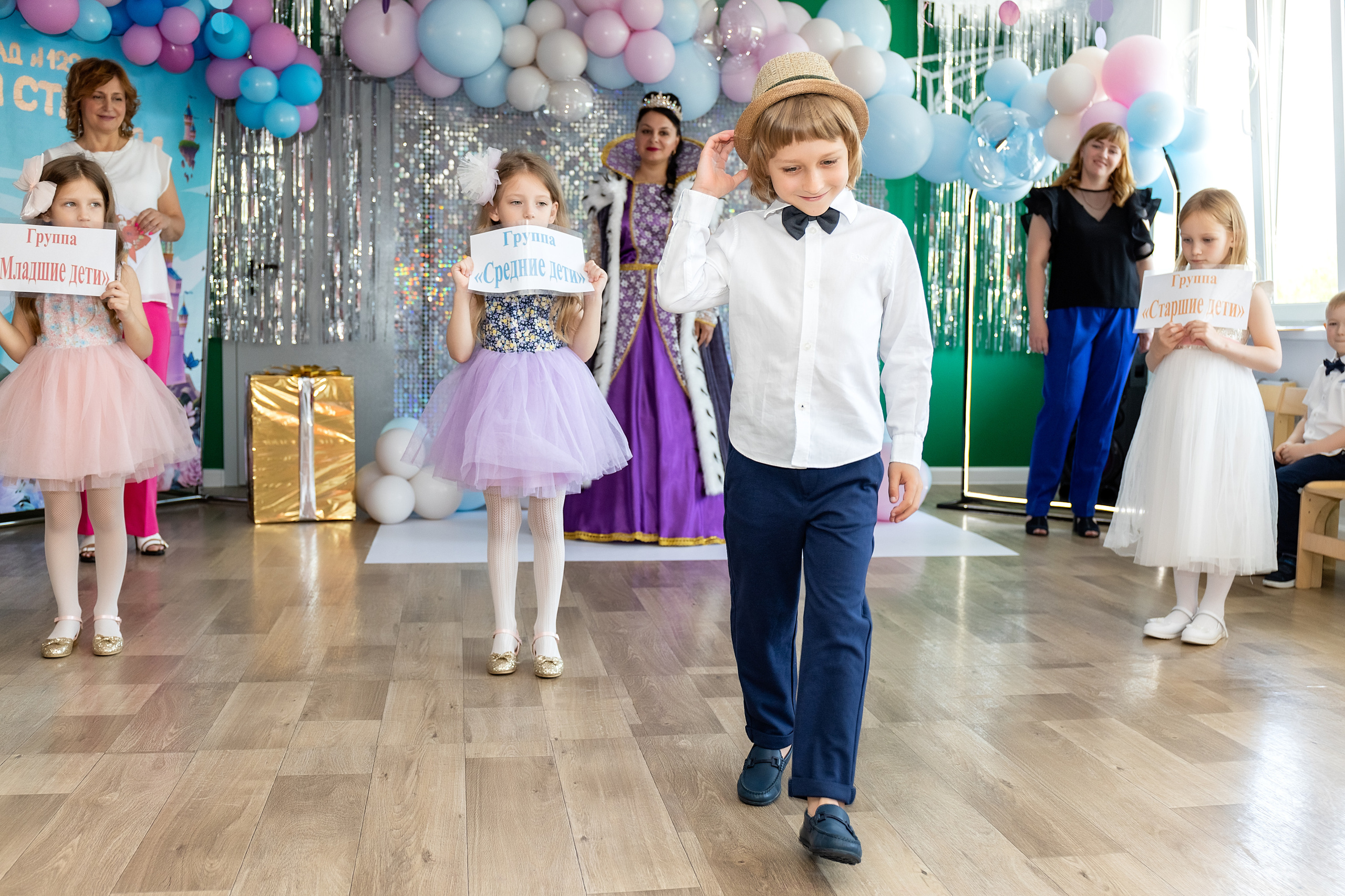 Выпускной. Детский сад 122. Стильный выпускной альбом Владивосток фотограф Вероника Мигачева