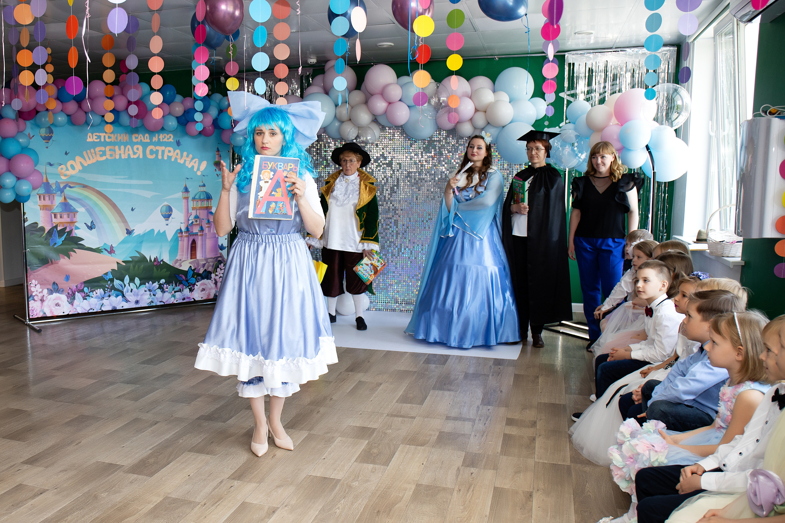 Выпускной. Детский сад 122. Стильный выпускной альбом Владивосток фотограф Вероника Мигачева
