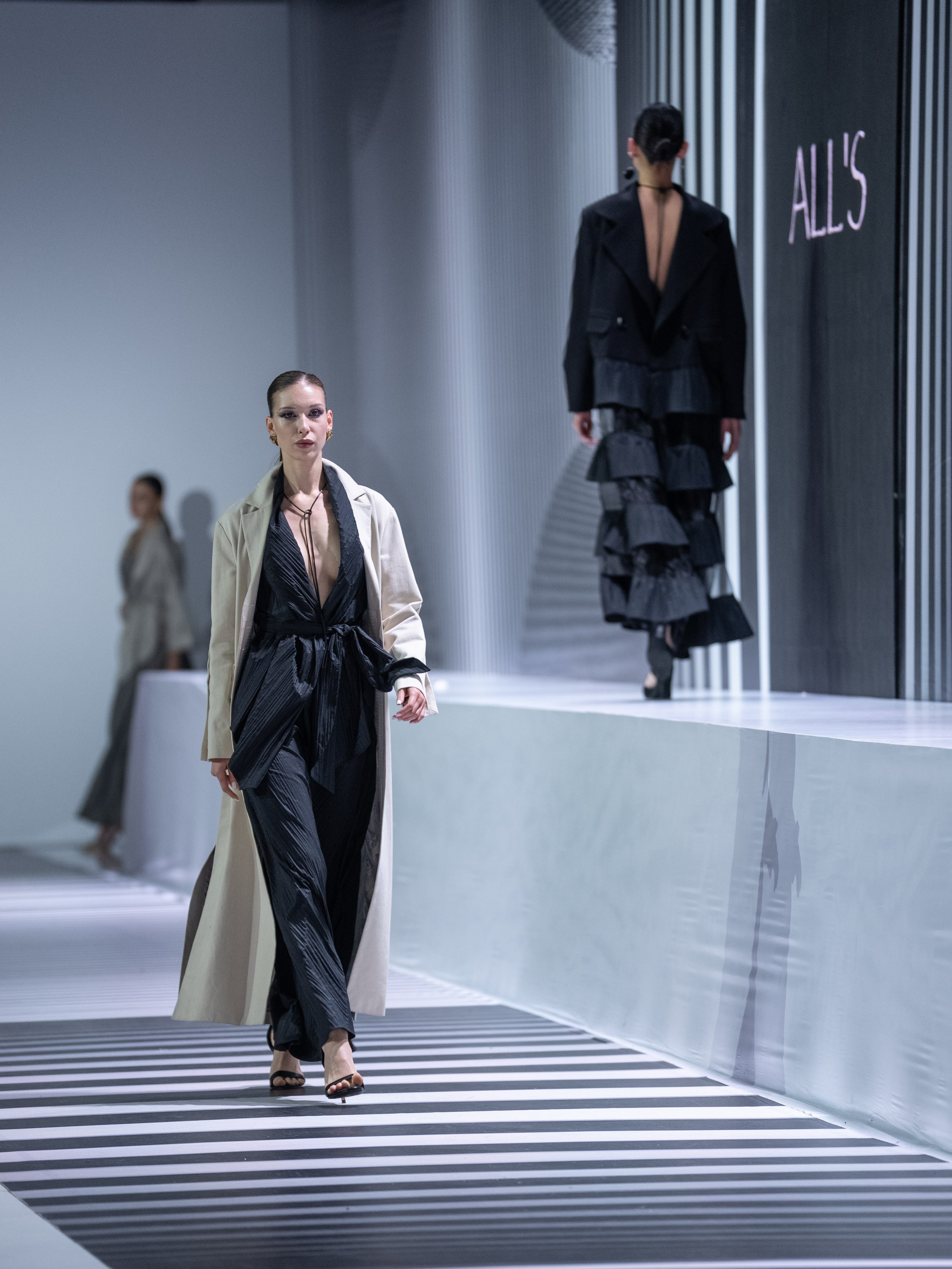 ALL’S (Tanya Levitskaya, Германия). Сайт Алматинского НЮ АРТ, будуар и фэшн фотографа Дениса Карпенко