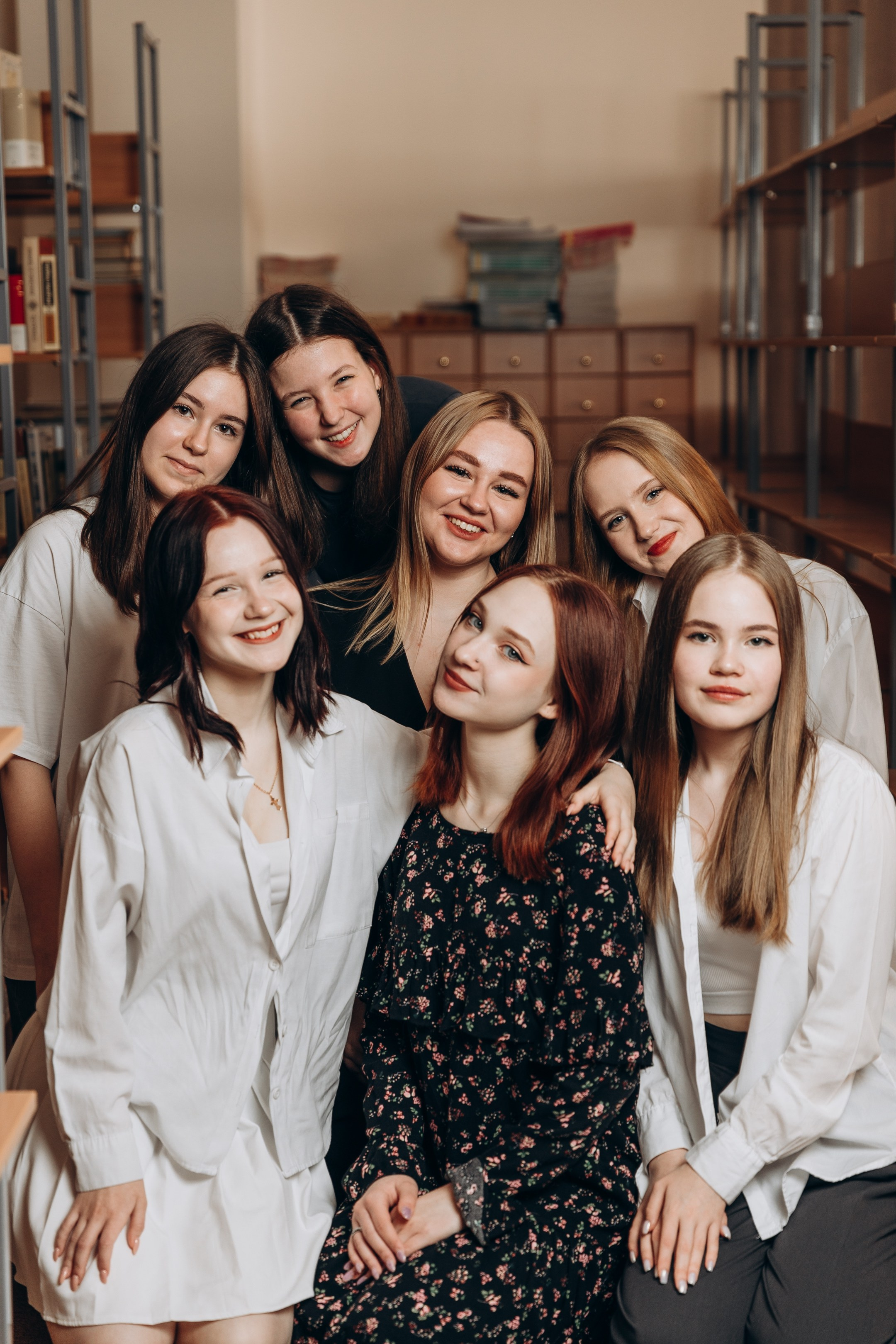 Групповые фотографии. BREAKBOOK | Выпускные альбомы в Пензе и Пензенской области