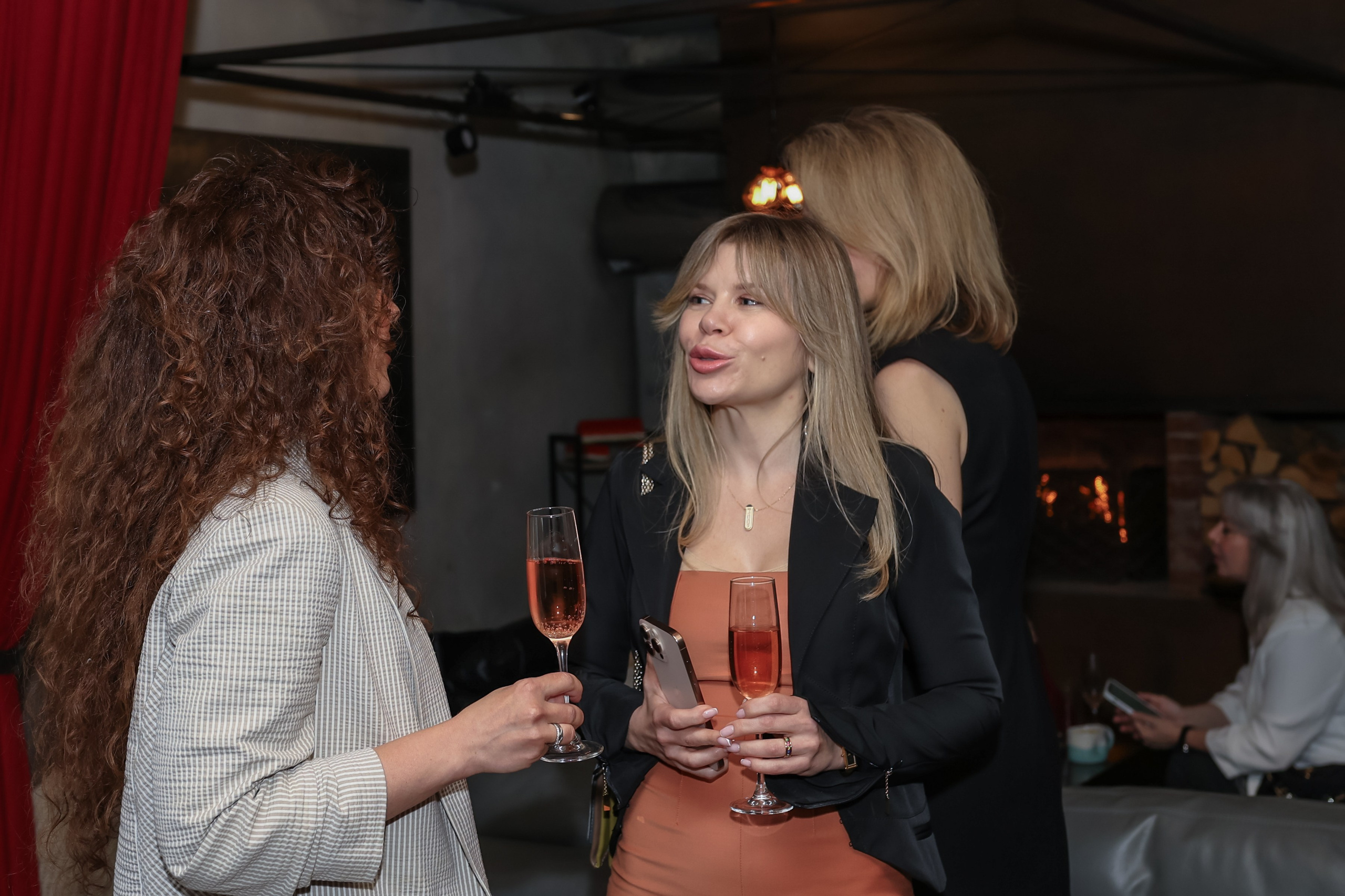 Репортаж с интерактивной встречи в MYS Boutique Hotel 5* (07.07.2026). Репортажный фотограф в Москве Екатерина Ремезова