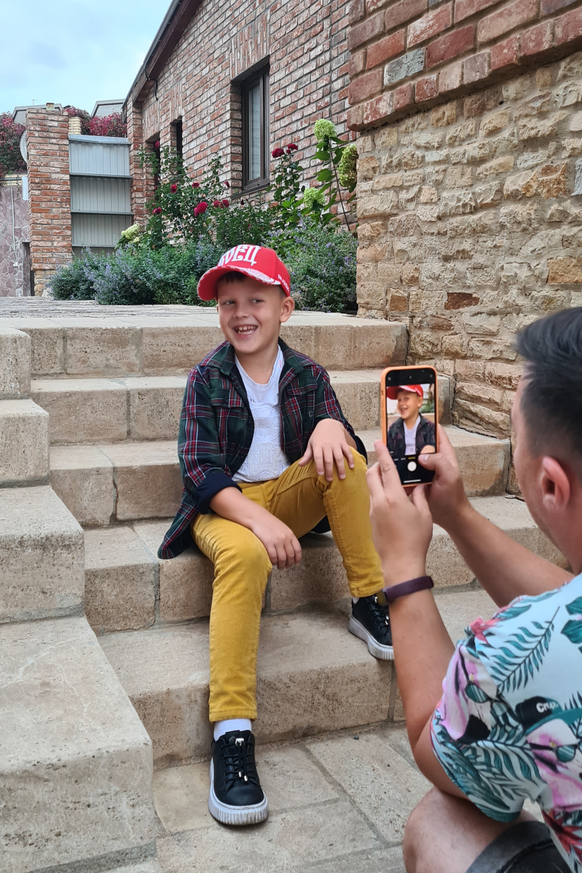 Мирон идет в школу. Фотограф в Оренбурге. Профессиональный фотограф