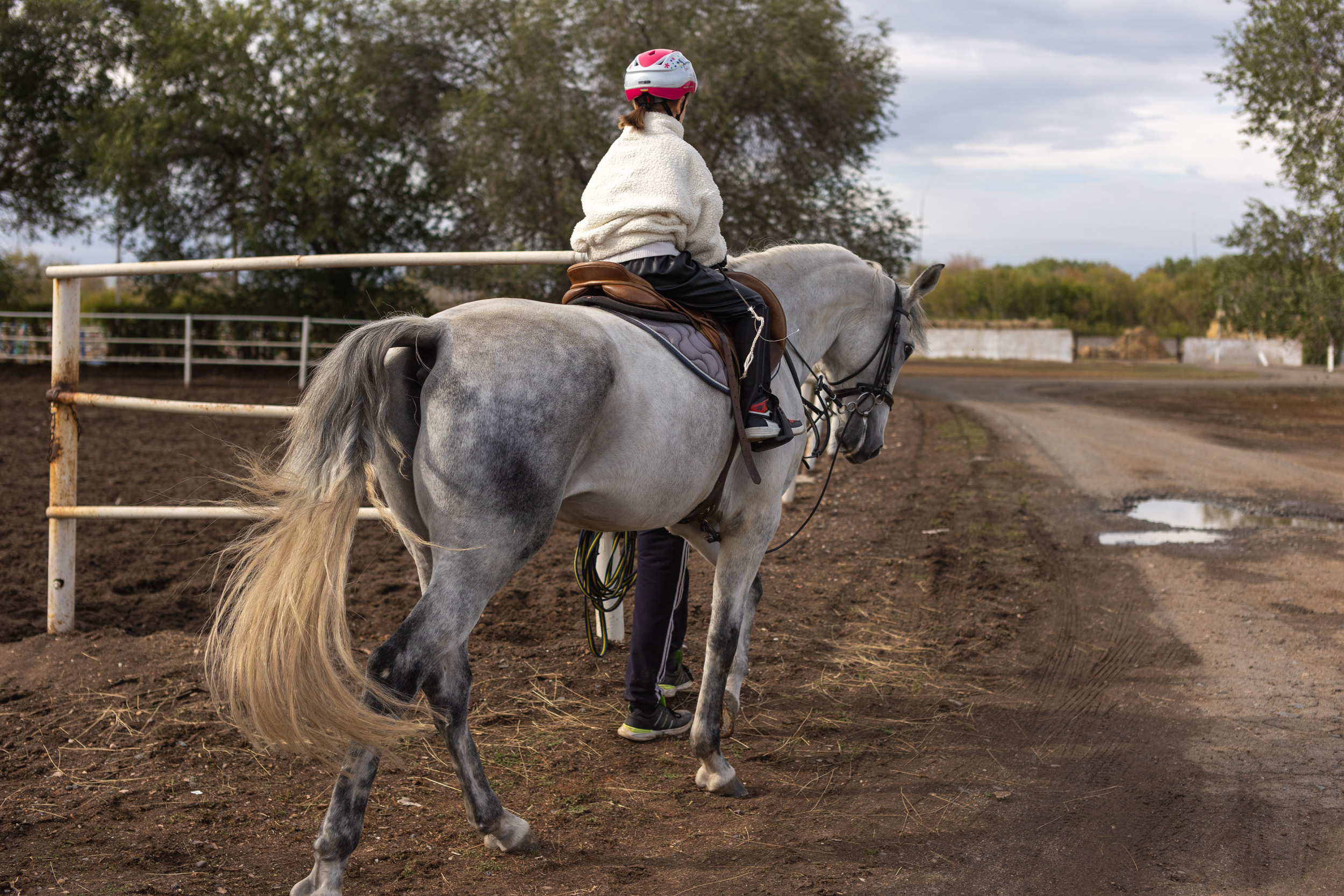 Фотосессия с детьми на ипподроме. Фотограф в Оренбурге. Профессиональный фотограф