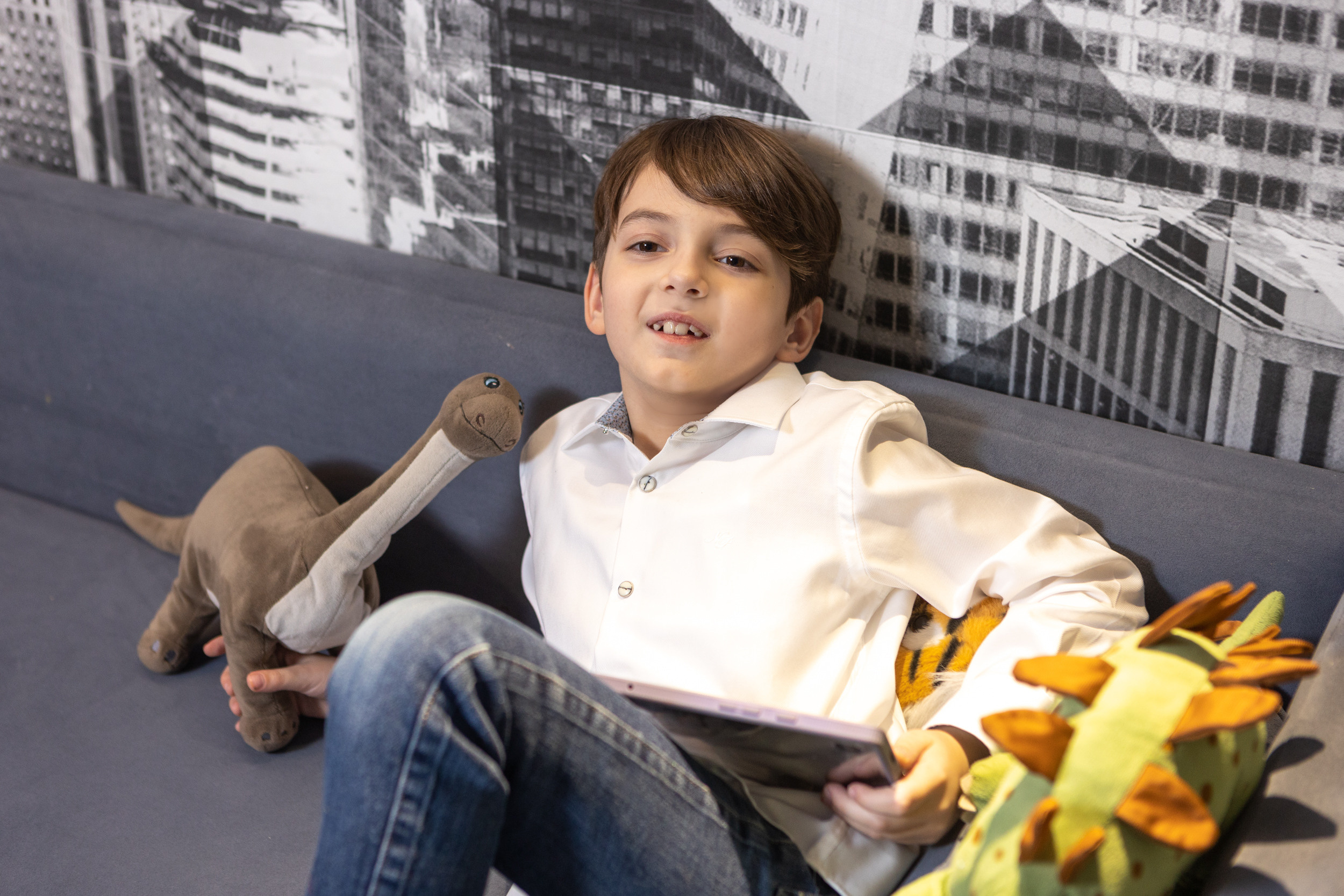 Семейная фотосессия дома. Фотограф в Оренбурге. Профессиональный фотограф