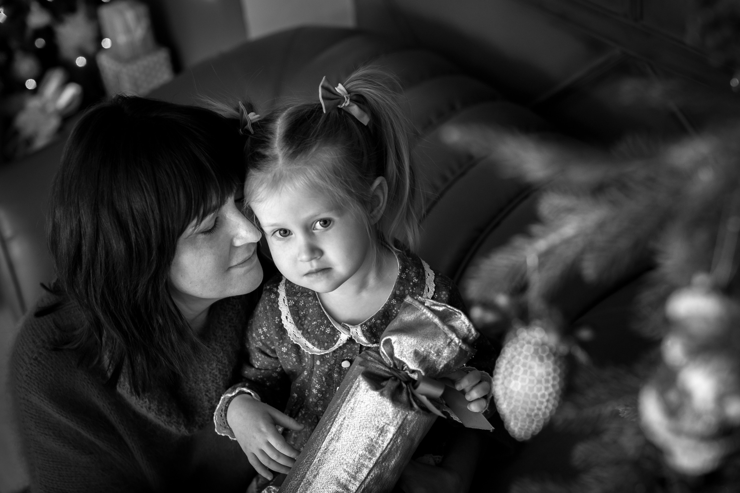 Семейная студийная фотосессия. Фотограф в Оренбурге. Профессиональный фотограф