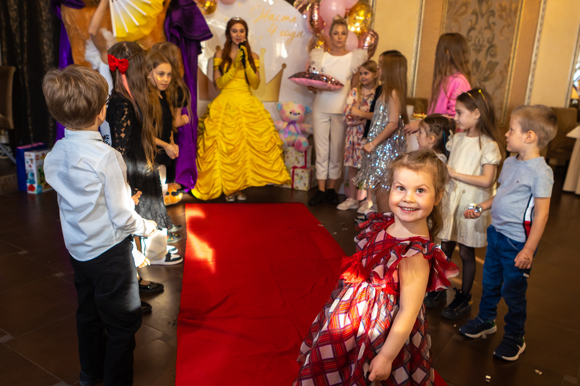 День Рождения Насти. Фотограф в Оренбурге. Профессиональный фотограф