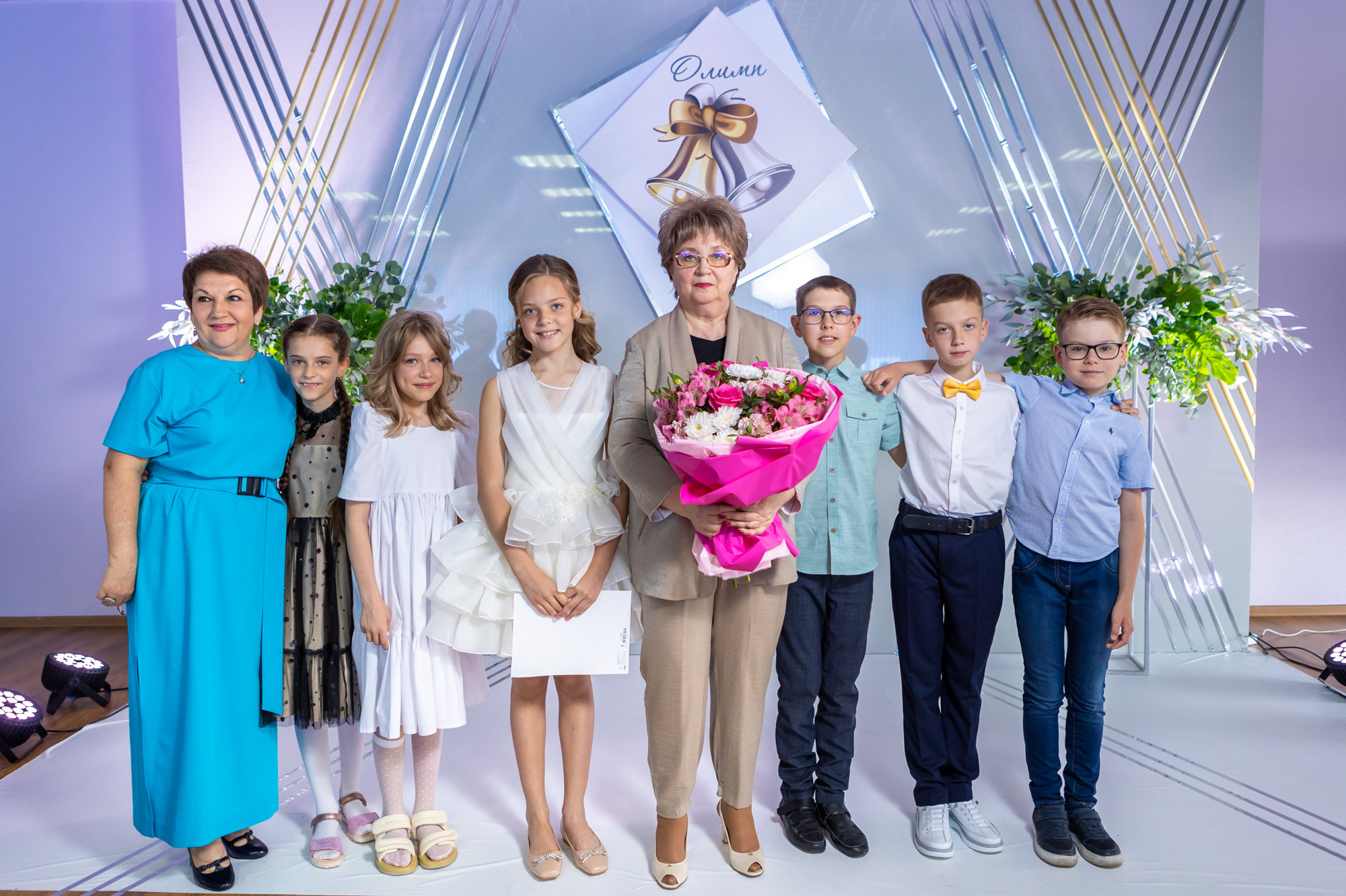 Выпускной 4а в школе «Олимп». Фотограф в Оренбурге. Профессиональный фотограф