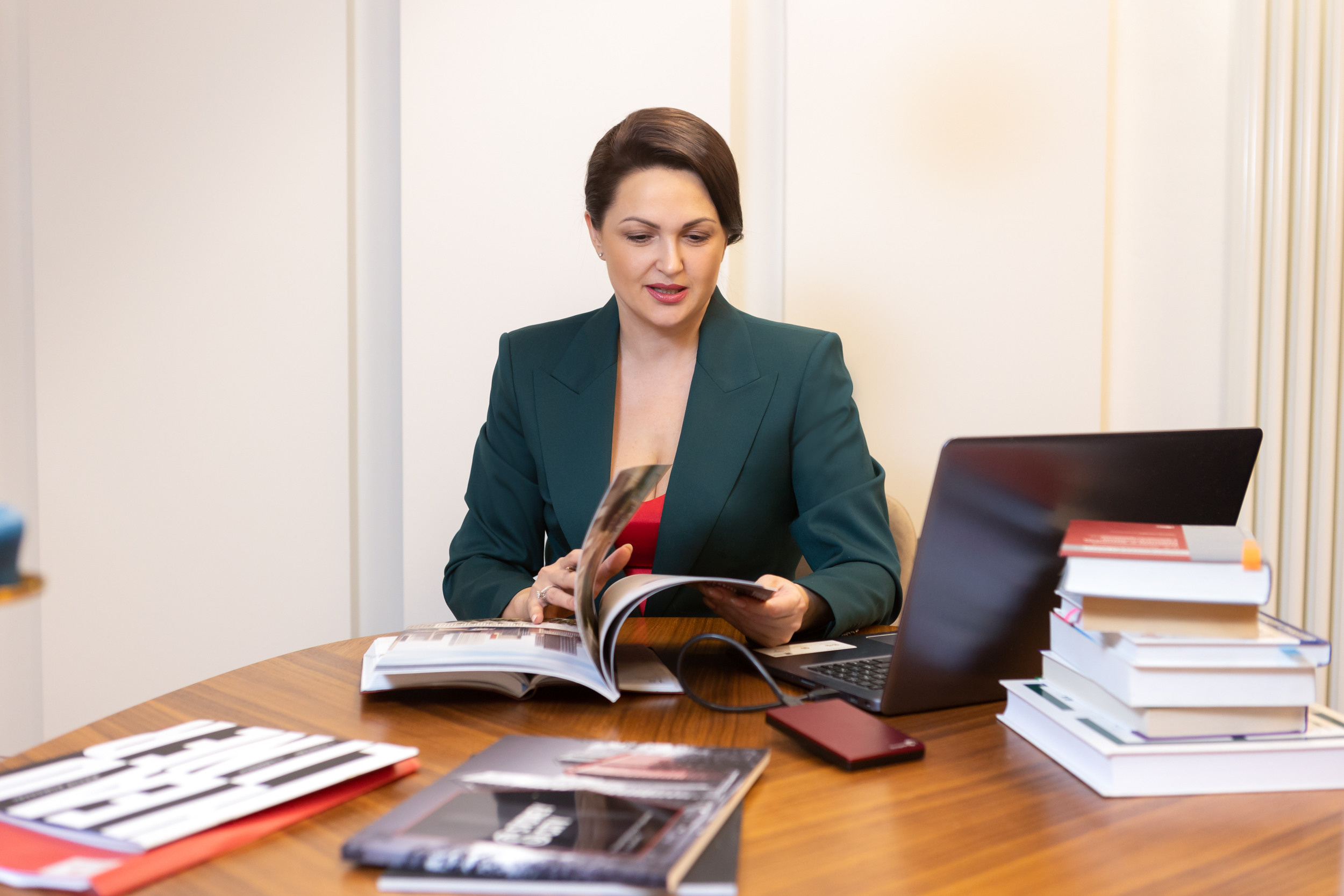 Семейная фотосессия дома. Фотограф в Оренбурге. Профессиональный фотограф