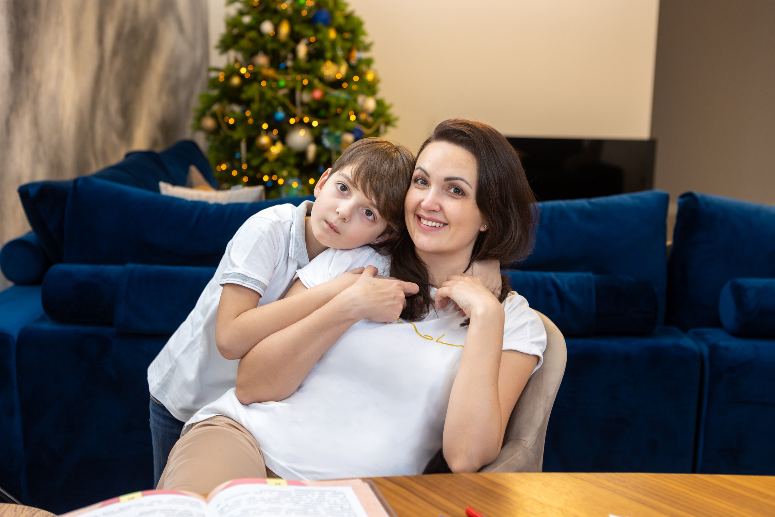 Семейная фотосессия дома. Фотограф в Оренбурге. Профессиональный фотограф