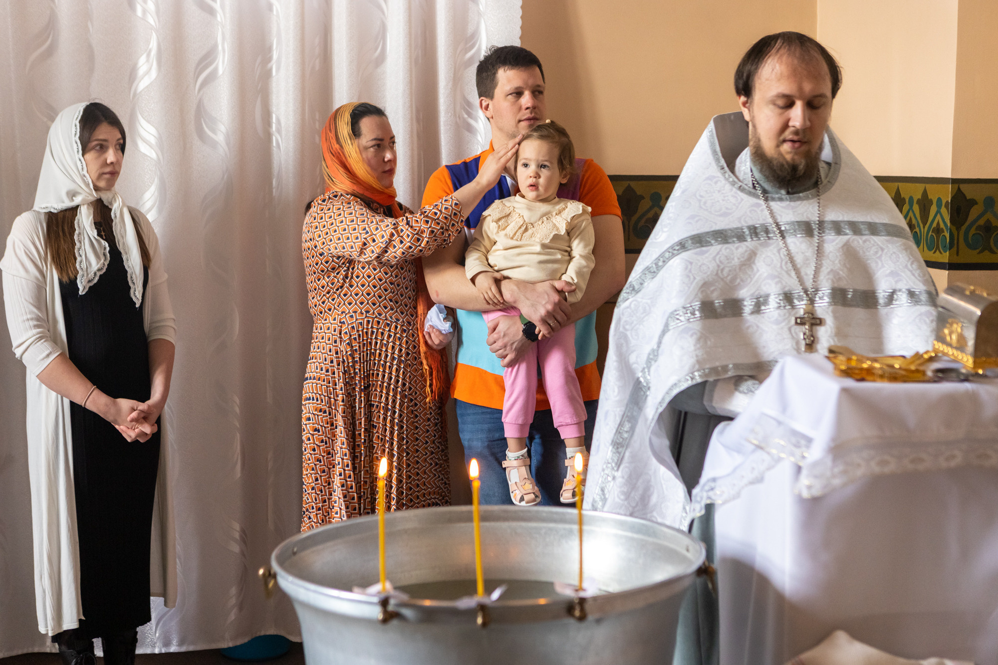 Крещение Вари. Фотограф в Оренбурге. Профессиональный фотограф