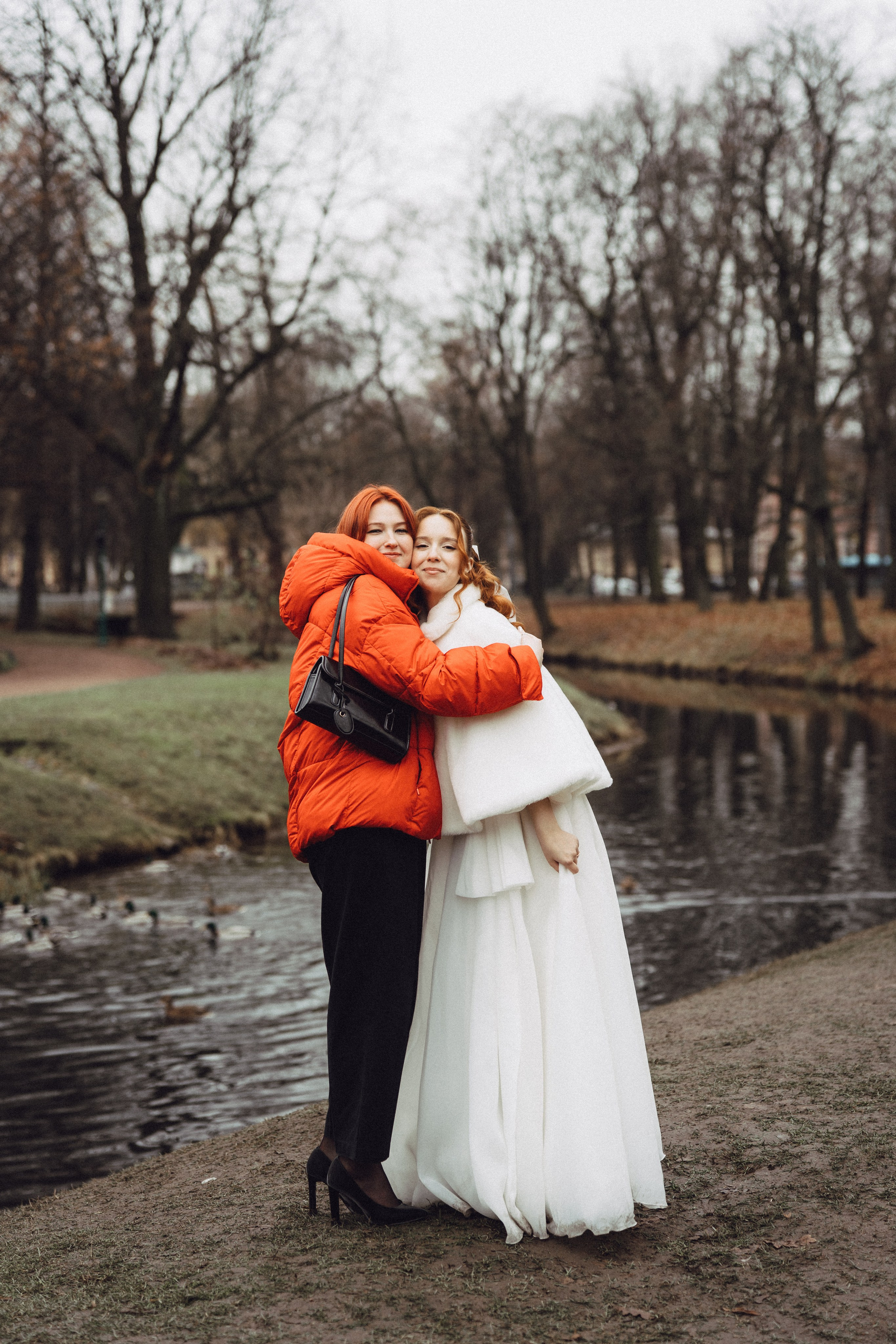 СВАДЕБНАЯ СЬЕМКА ВО ВТОРОМ ДВОРЦЕ С ГОСТЯМИ И ПРОГУЛКА В ТАВРИЧЕСКОМ САДУ. Профессиональный фотограф, Санкт-Петербург — Виктория Богомолова