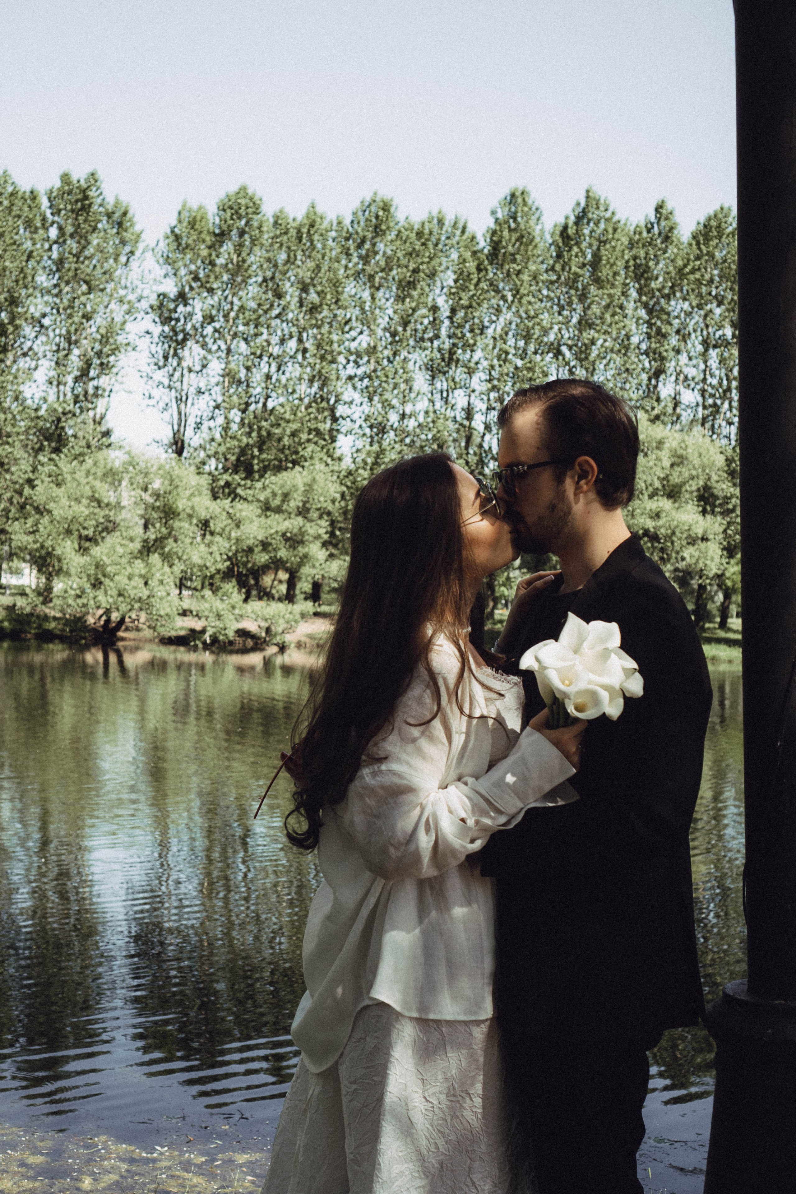 СВАДЕБНАЯ СЬЕМКА В ПАРКЕ ПОБЕДЫ И ПРОГУЛКА ПО МОСКОВСКОМУ ПРОСПЕКТУ. Профессиональный фотограф, Санкт-Петербург — Виктория Богомолова