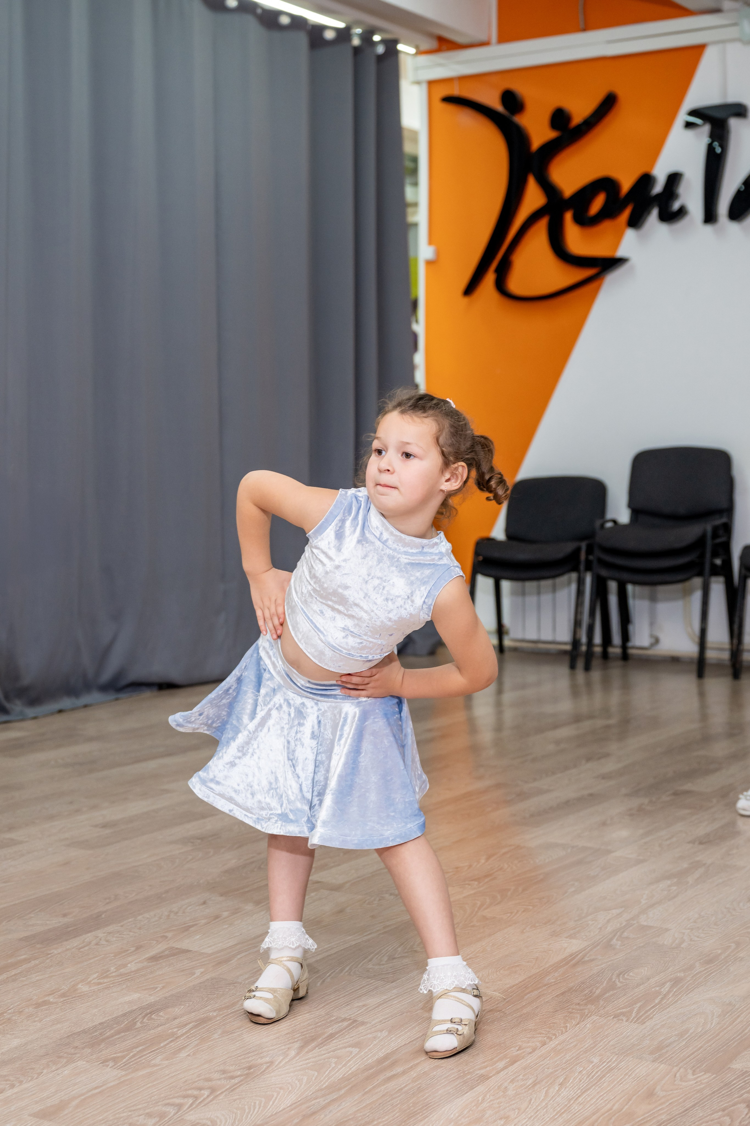 Группа 3-6 лет первый и второй год обучения. КонТакт — спортивные бальные танцы в Москве