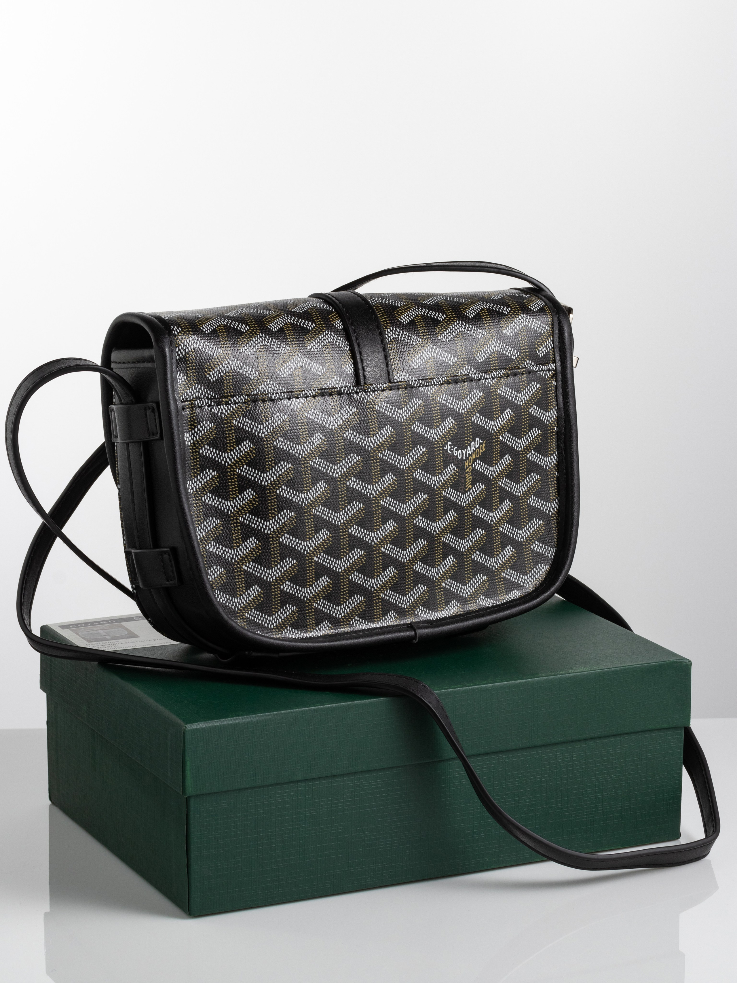 Cумка Gоyard чёрная на коробке