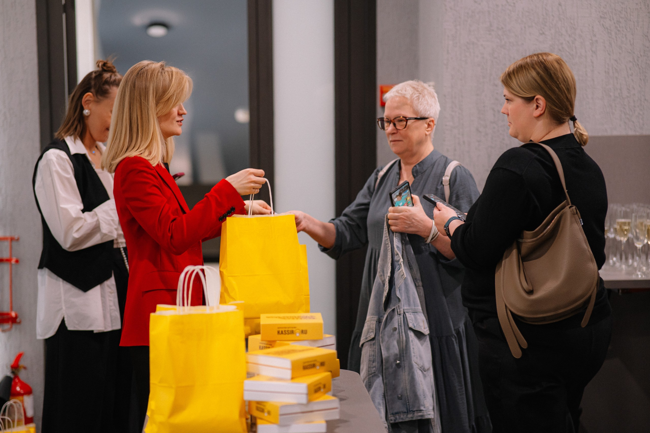КАССИР.РУ — Бизнес форум. Репортажный (Event) фотограф в Барнауле | Даниил Маркин | Качество и вайб