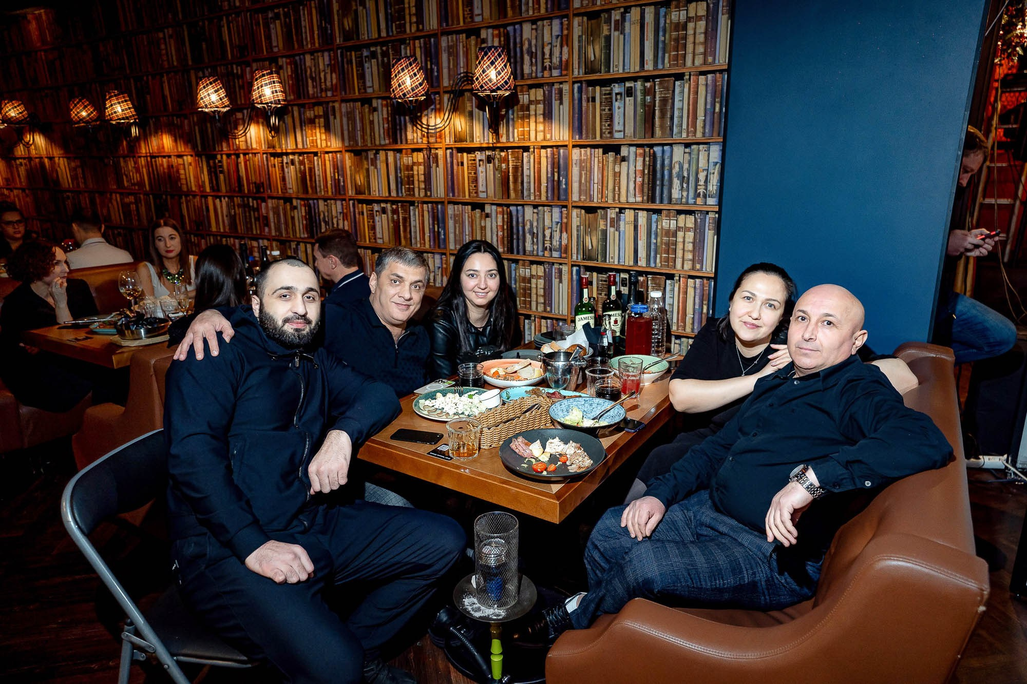 Новый год 2024 в Peoples. Сергей Кошкин. Репортажная и ивент-фотография в Сургуте