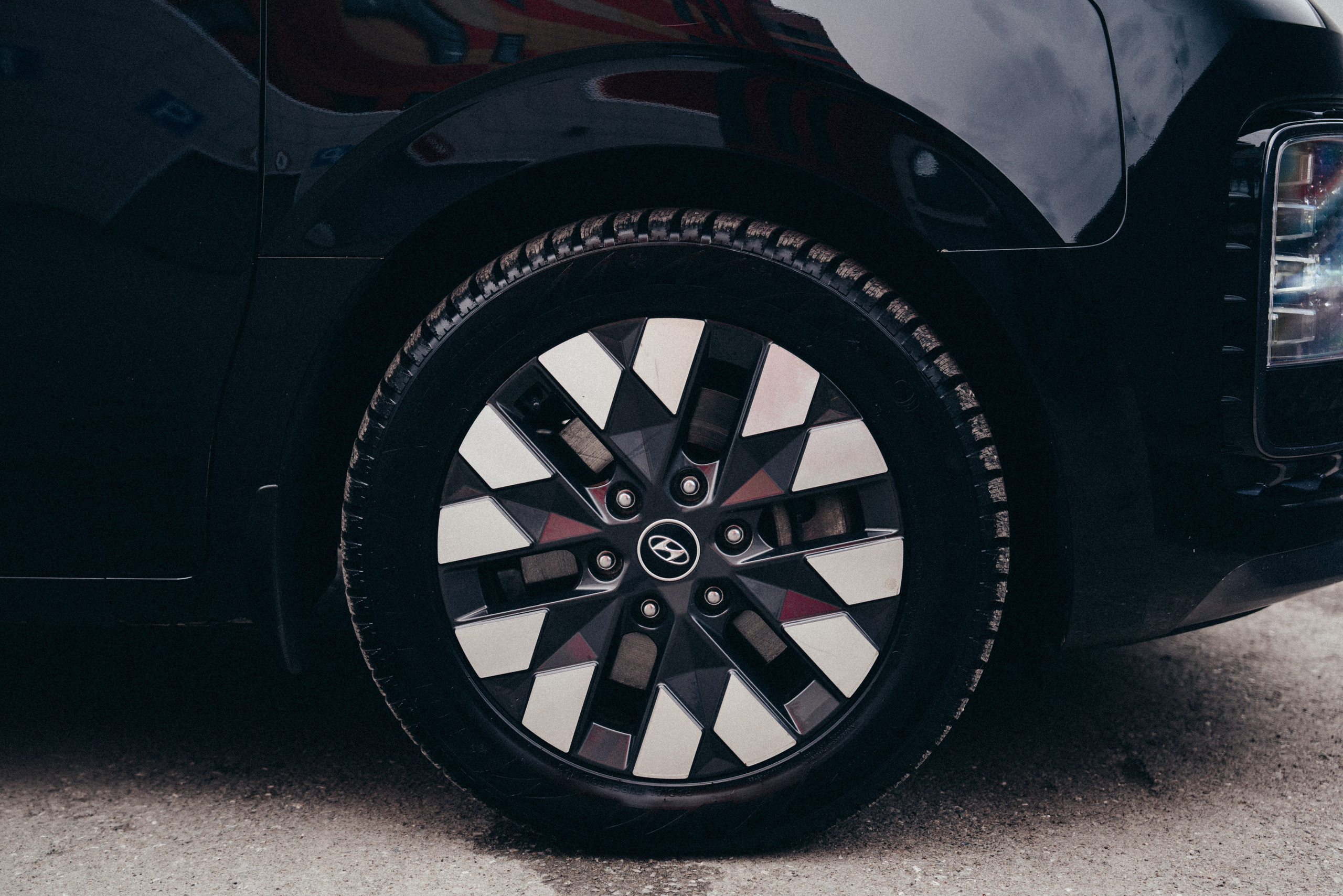 Hyundai Staria. Идеальные портреты для соцсетей — Фотограф Ленар