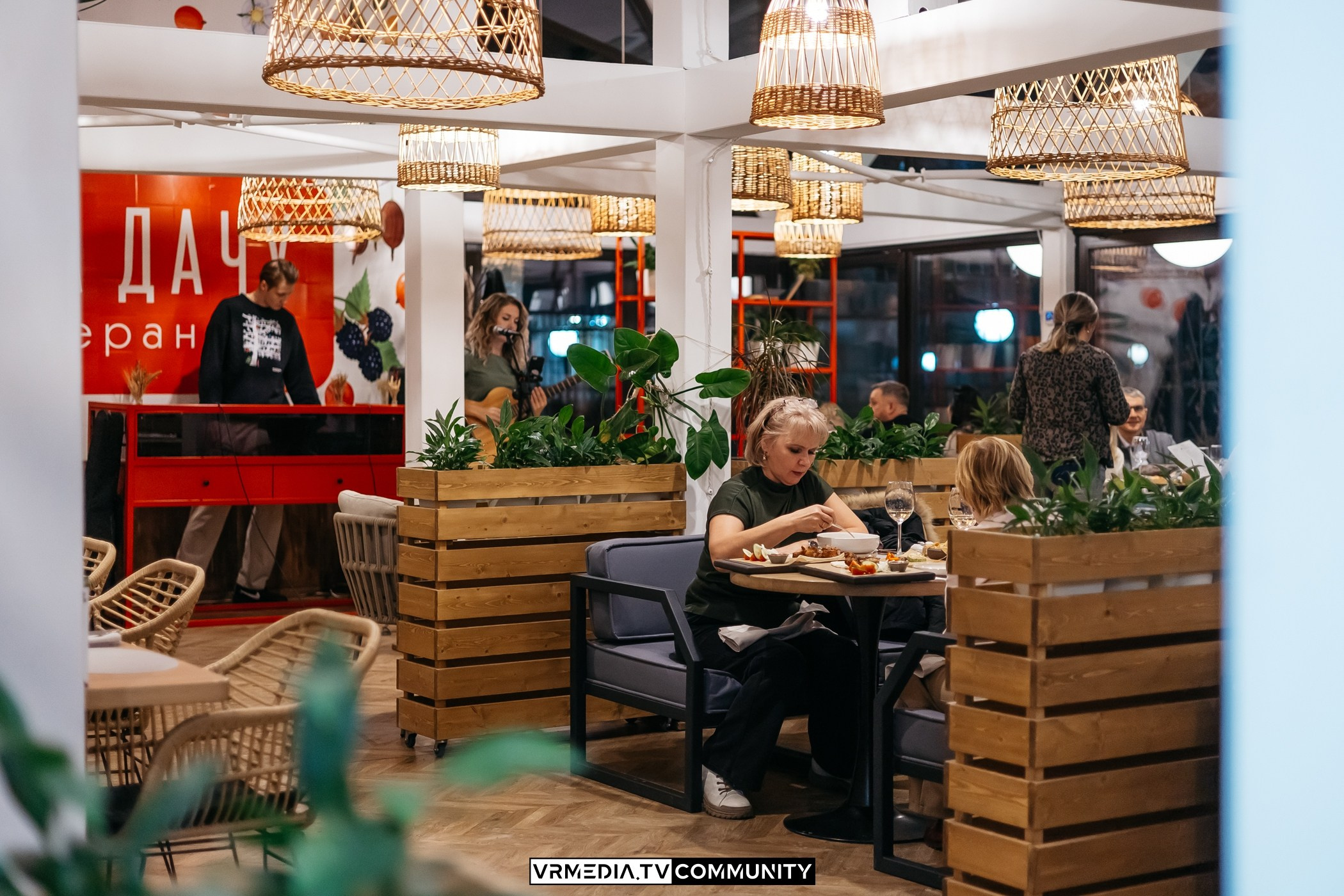 Вечер в ресторане «Volna»