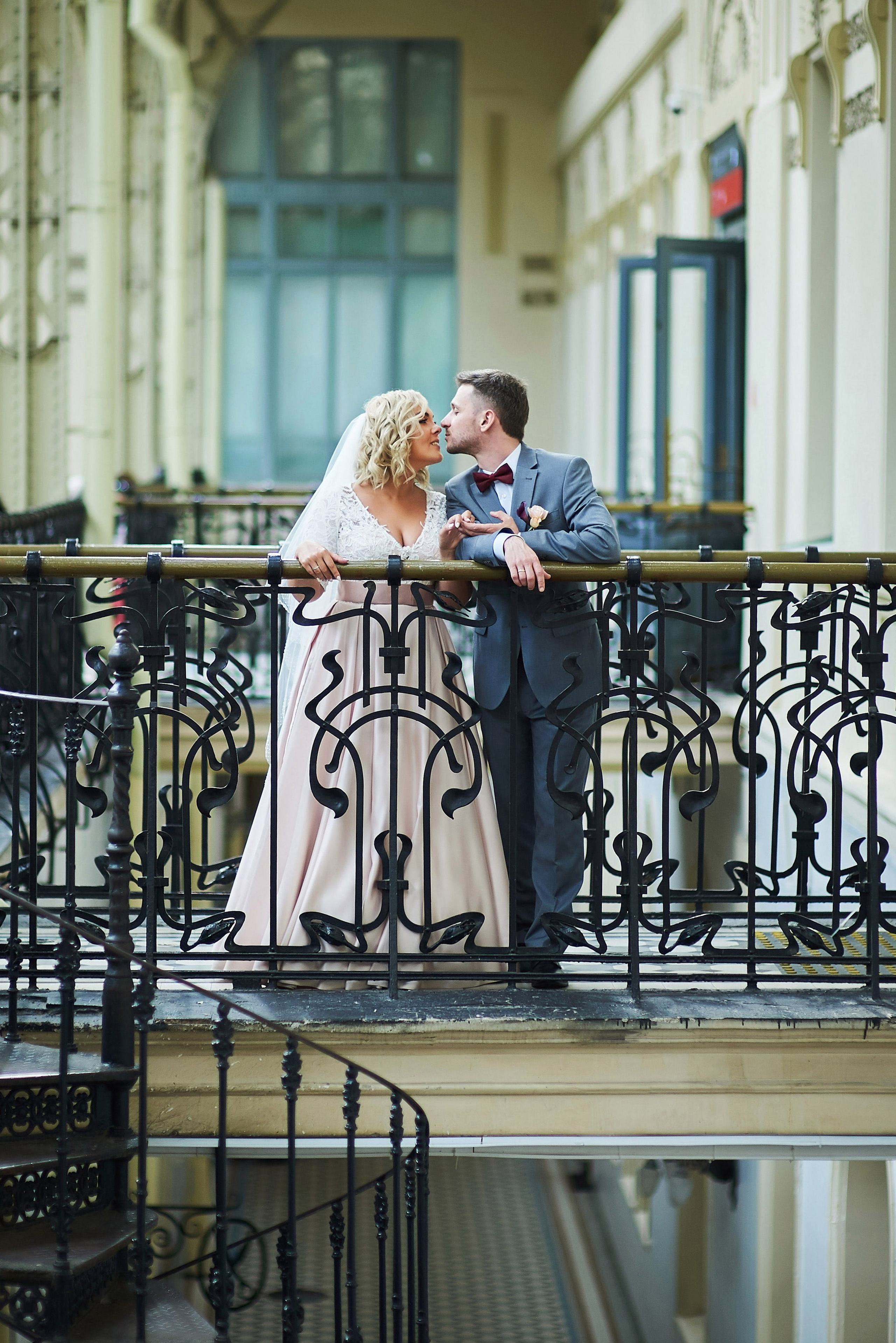 Марта и Анатолий (фотосессия на Витебском вокзале). Портретный, семейный и свадебный фотограф в Санкт-Петербурге и в Пушкине Ширяев Денис