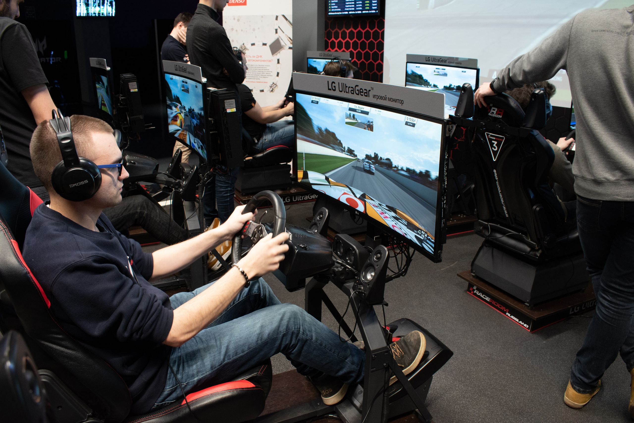 RaceRoom Endurance Challenge 2020: 1 Round — Road America. Репортажный фотограф Сыбер Мартти