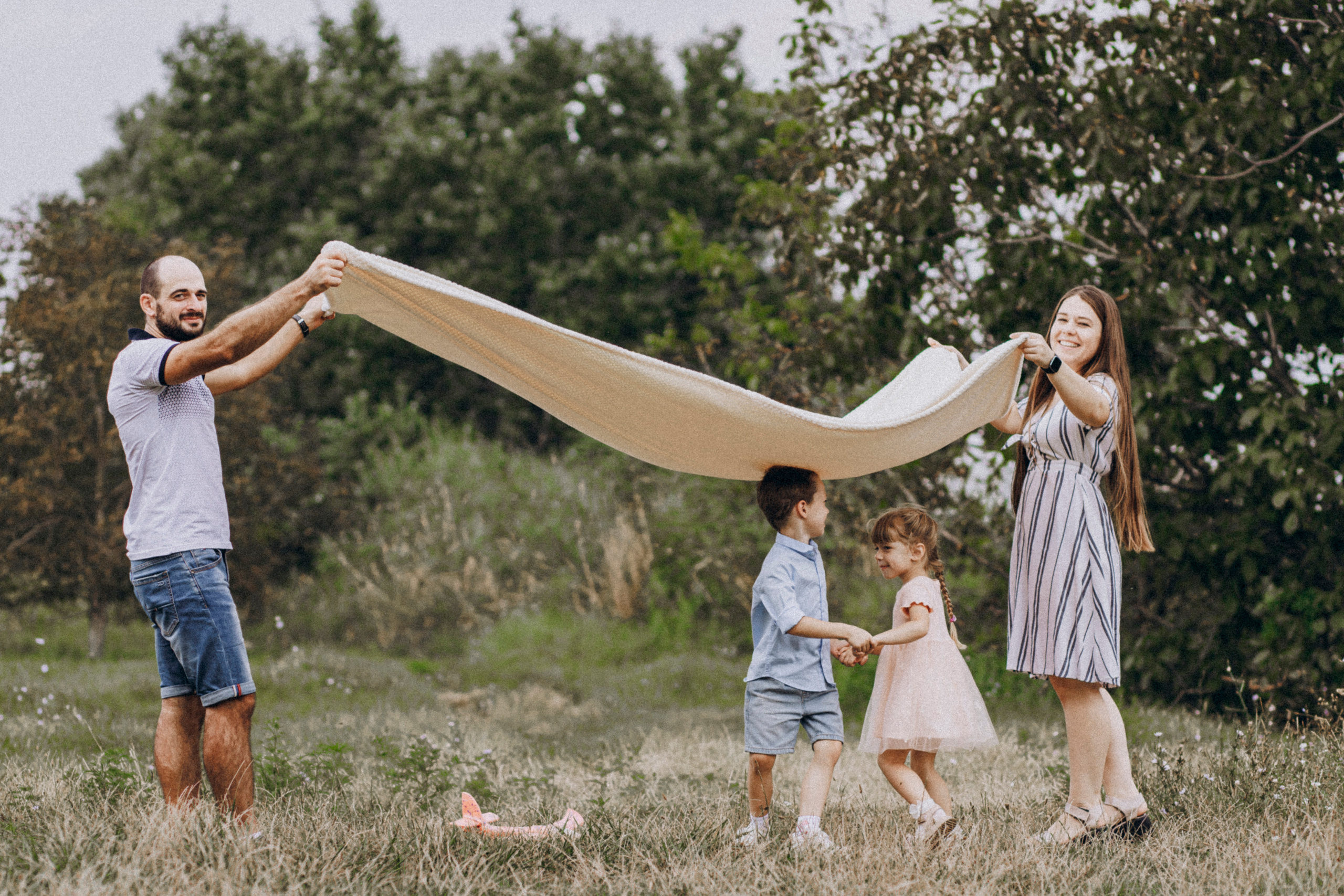 Семейная сьёмка на природе. Семейный и детский фотограф в Рязани Васюгова Мария