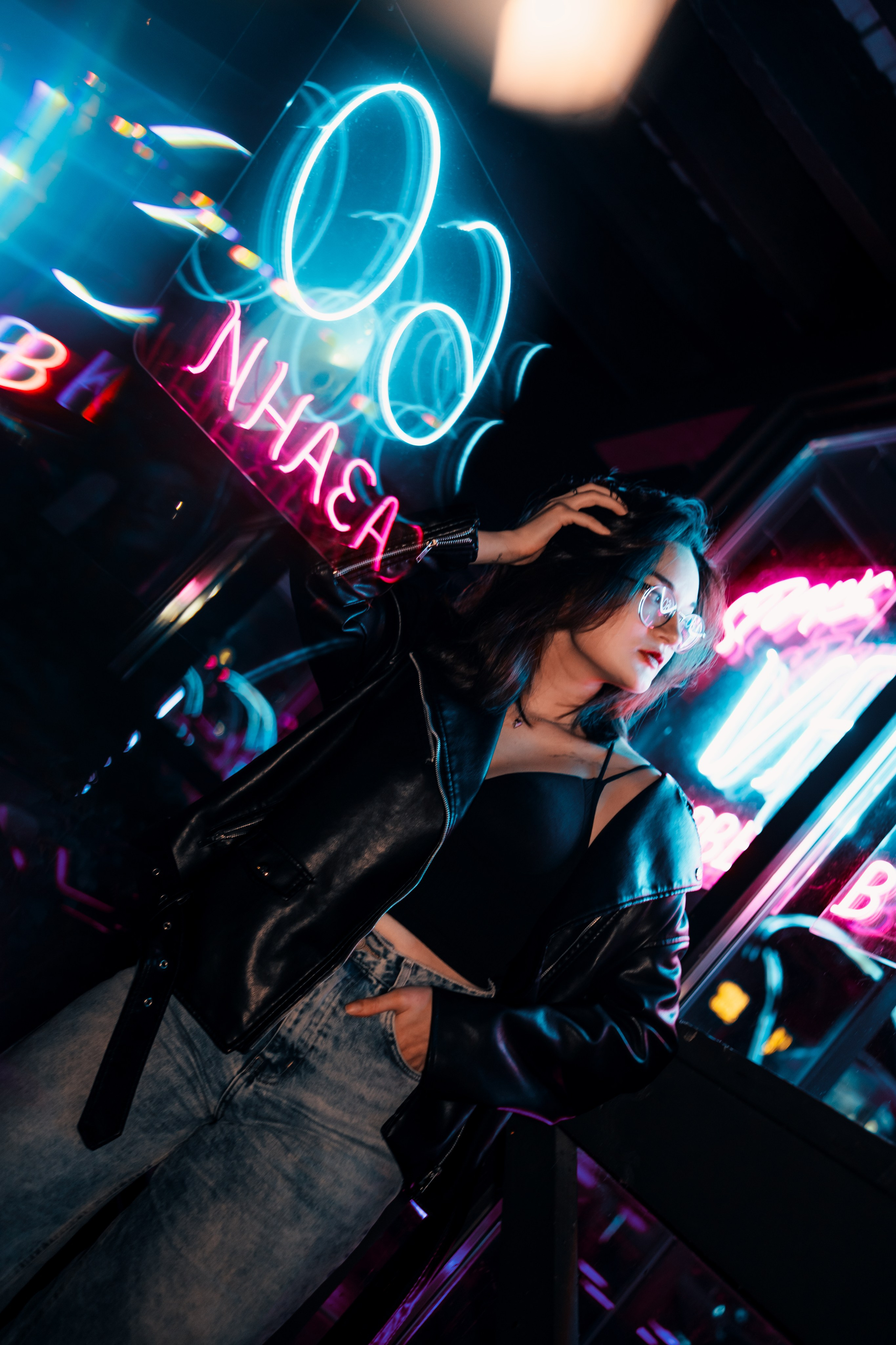 Юля | Палитра неоновых огней. Felixtones