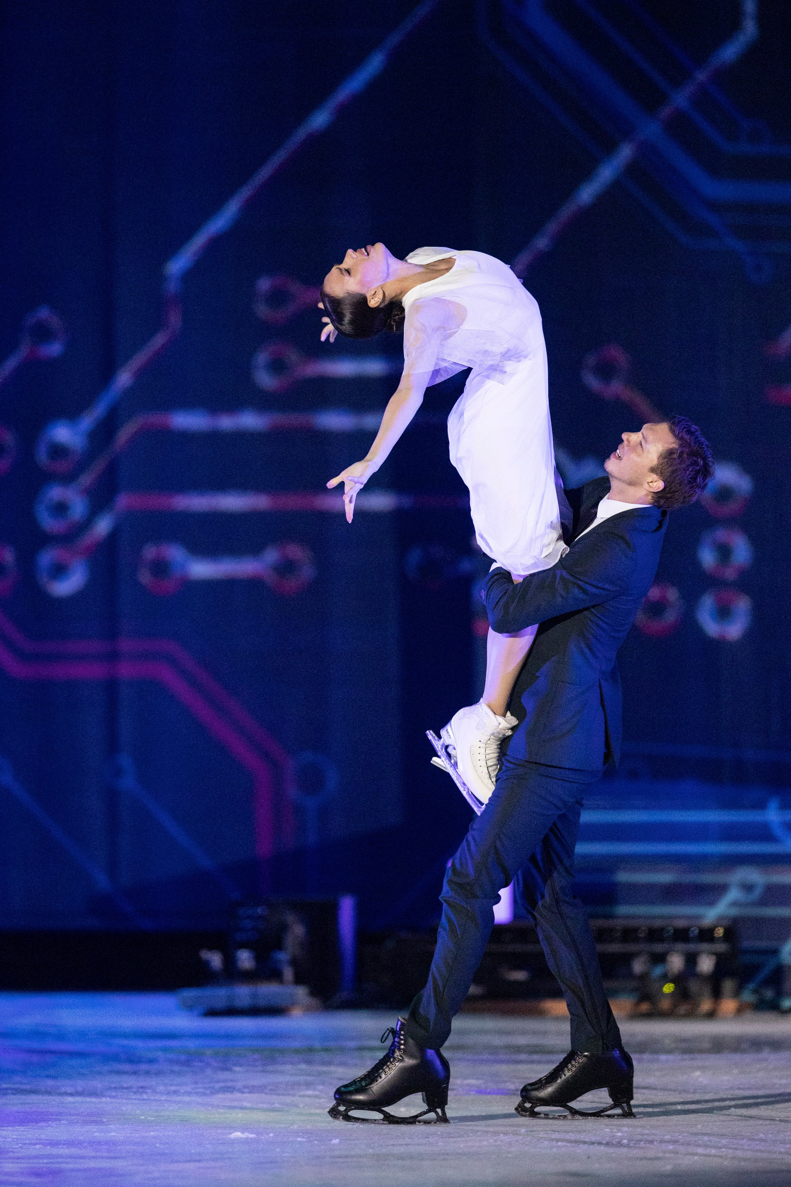 Ледовое шоу Алины Загитовой «Хранители времени». Спортивный репортажный фотограф Казань Нафис Сиразетдинов