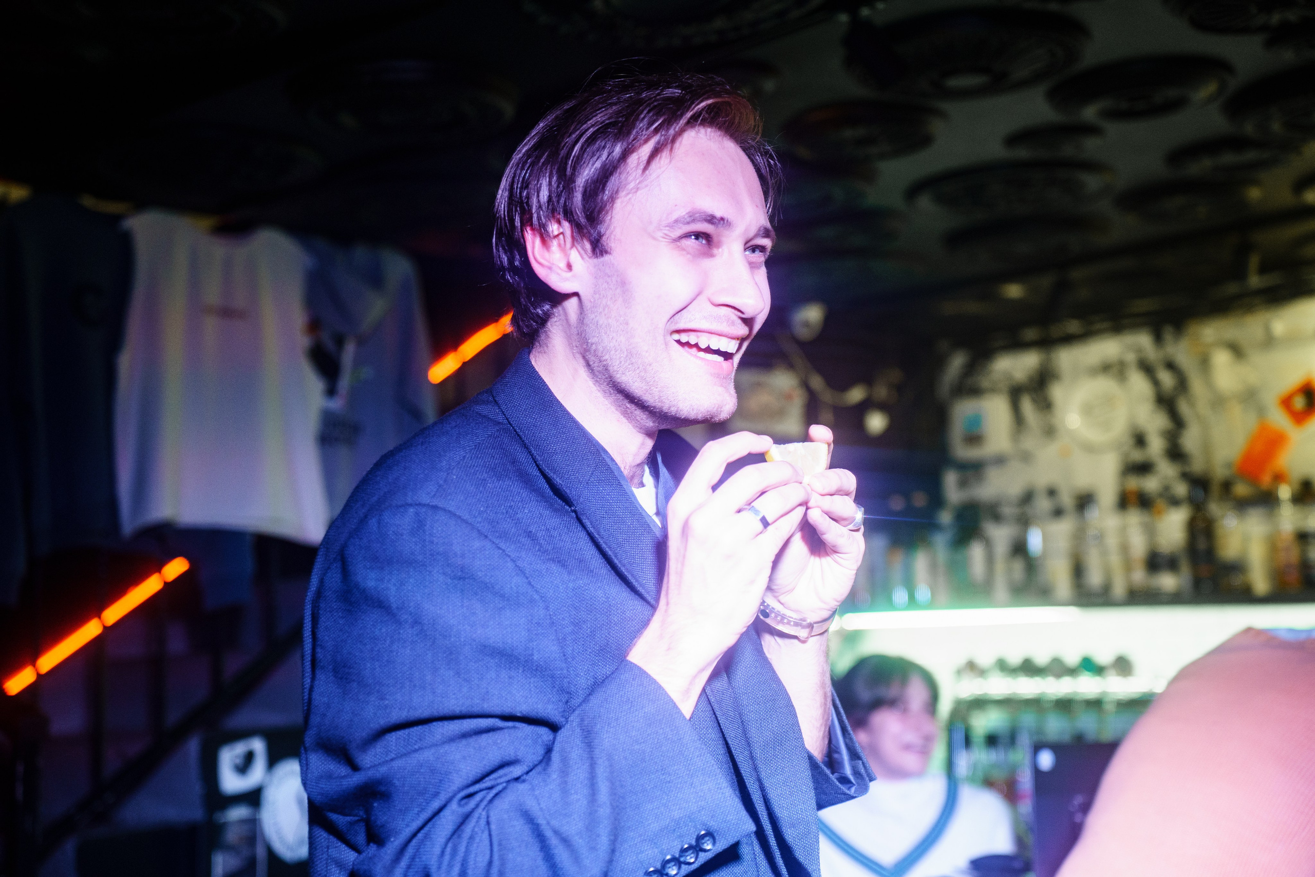 Проект «Поэзия за Углом». Театральная постановка. Бар разбитых сердец. Концертный и репортажный фотограф в Санкт-Петербурге Слава Пахомов