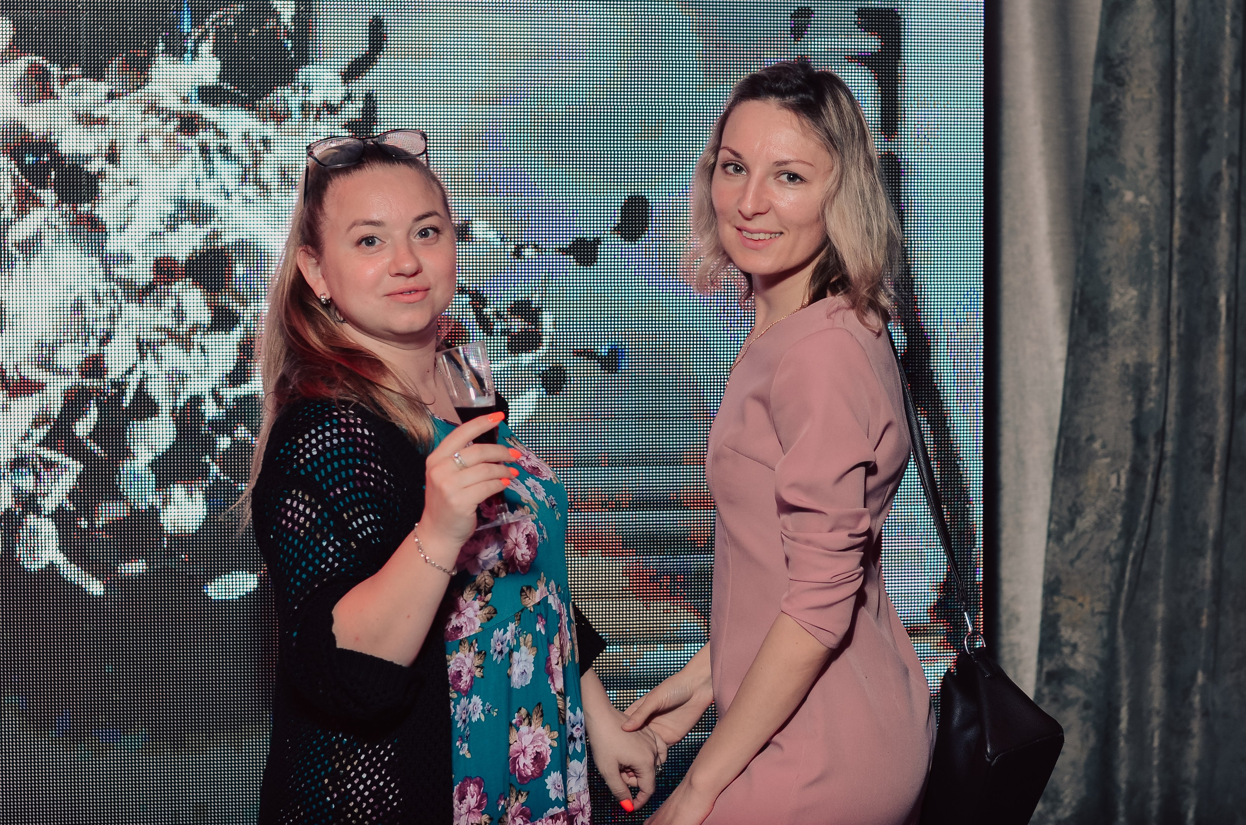 Фоторепортаж танцевального мероприятия. Денисова Аля — фотограф для парных съемок и индивидуальных историй в Барнауле