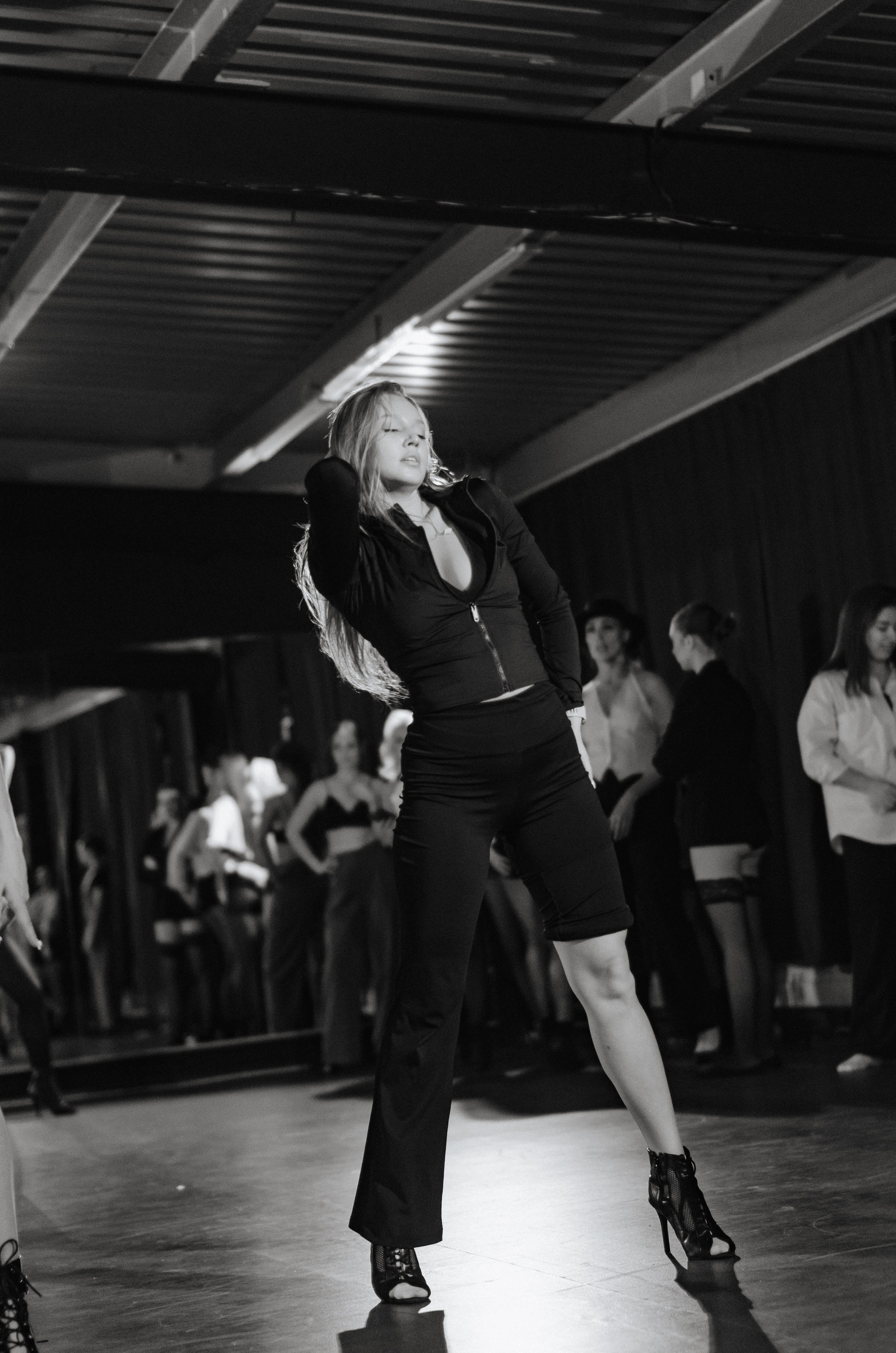 Birthday heels class Екатерины Ингачевой. Денисова Аля — фотограф для парных съемок и индивидуальных историй в Барнауле