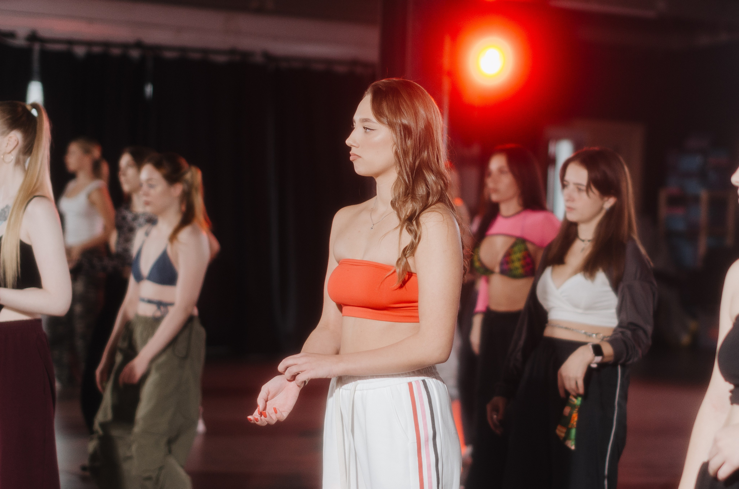 Мастер-классы по High Heels/Girly hip-hop от Оксаны ATTA. Денисова Аля — фотограф для парных съемок и индивидуальных историй в Барнауле