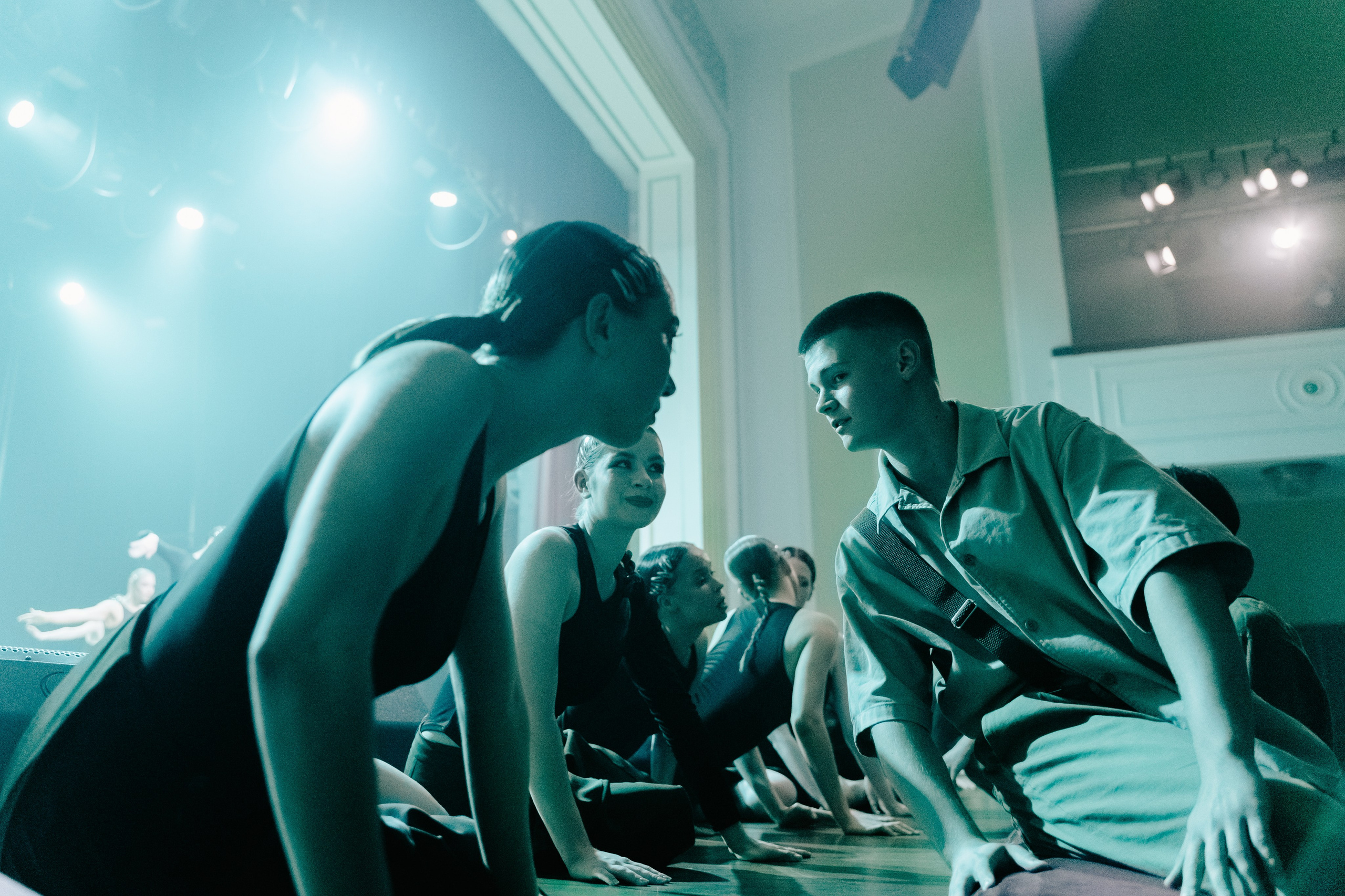 Спектакль «Песнь сирен». Главная