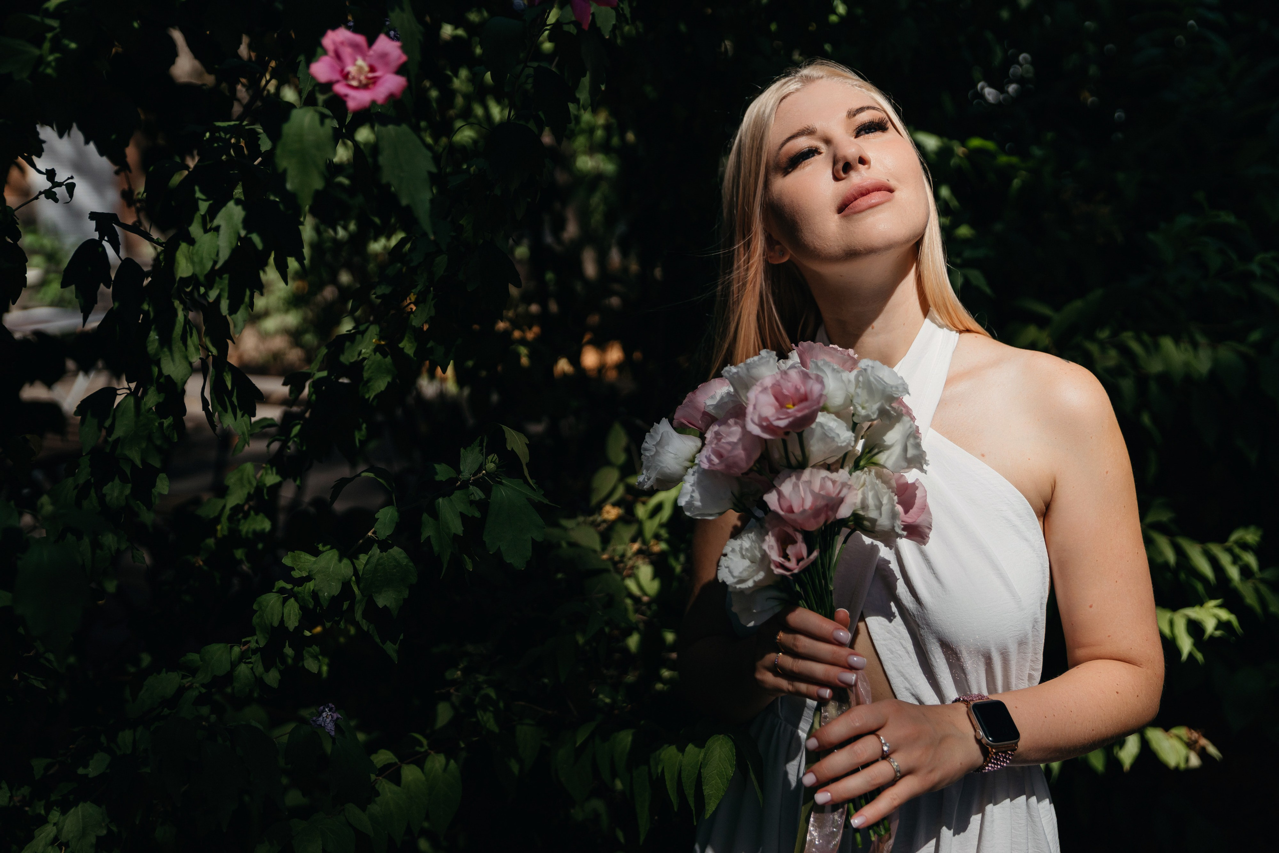 Невеста с букетом