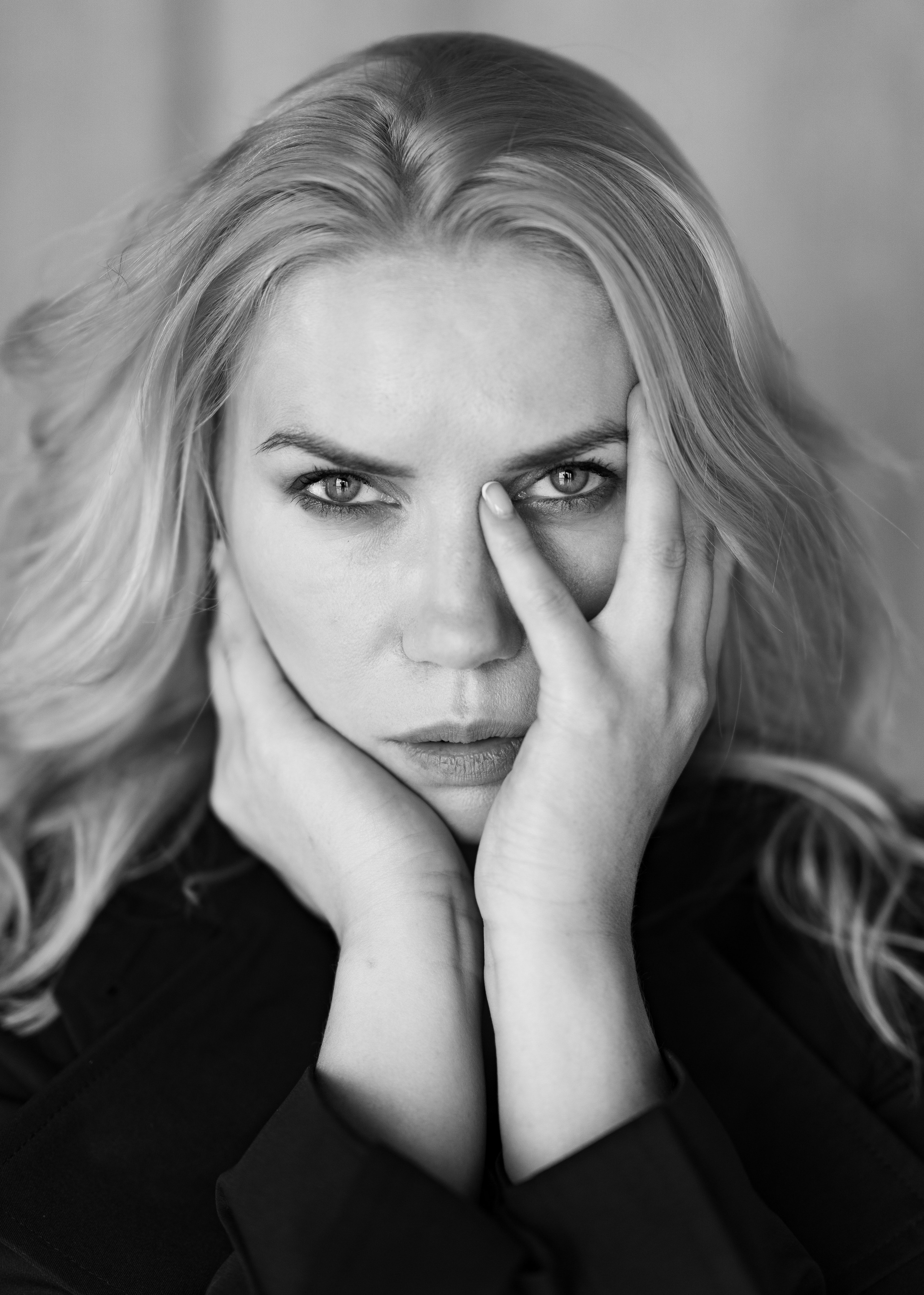 Женский портрет 35+. Женский портретный фотограф 35+ Воронеж. Добро пожаловать в магию ЧБ портрета