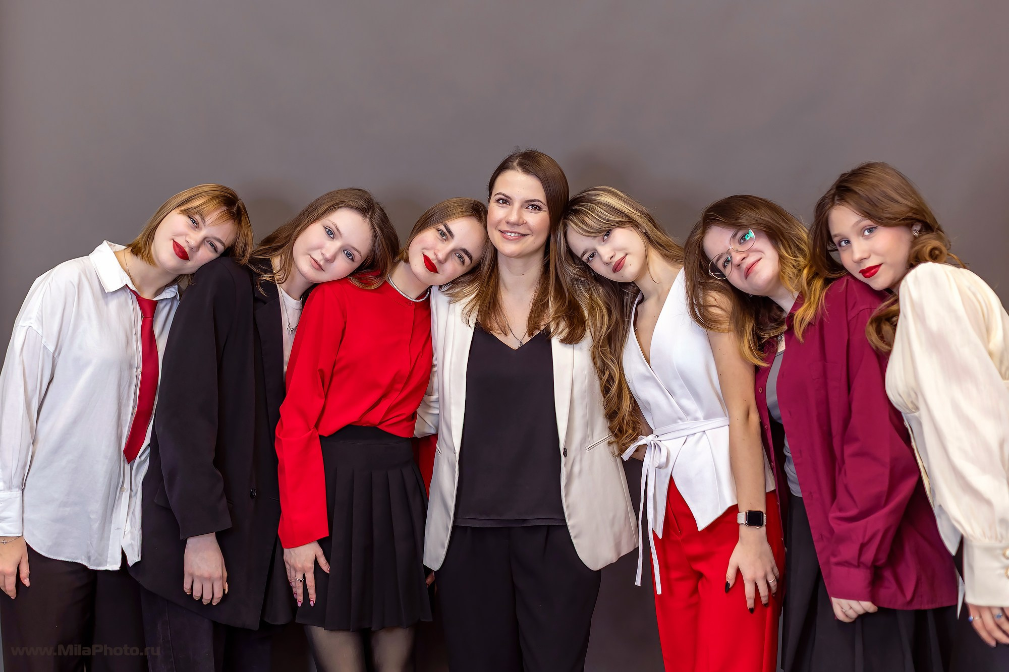 Галерея съемок в школе. Фотограф и видеограф Москва. Свадебный фотограф, видеограф. Выпускные альбомы. Оживающие альбомы