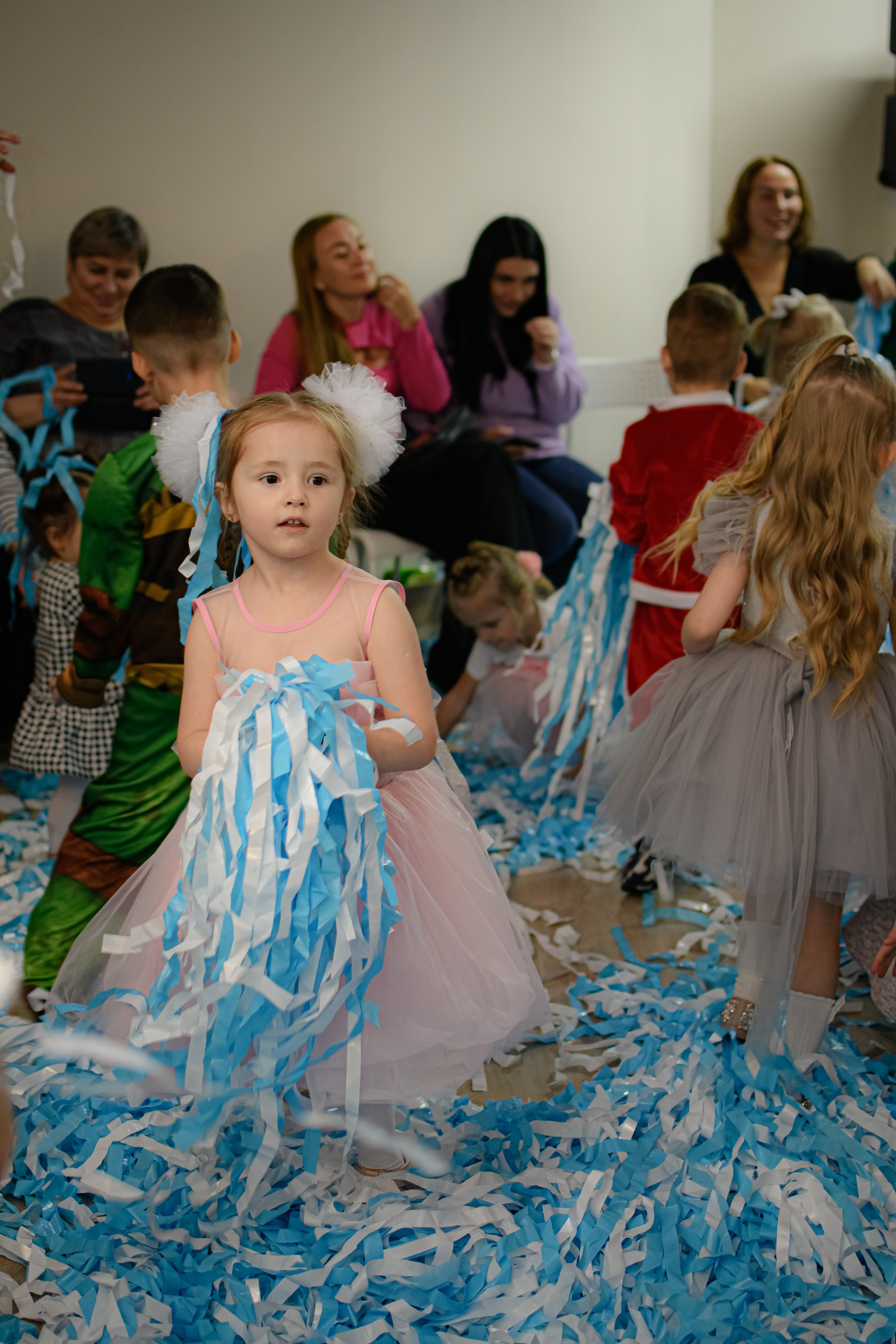 HAPPY NEW YEAR. Photokarish