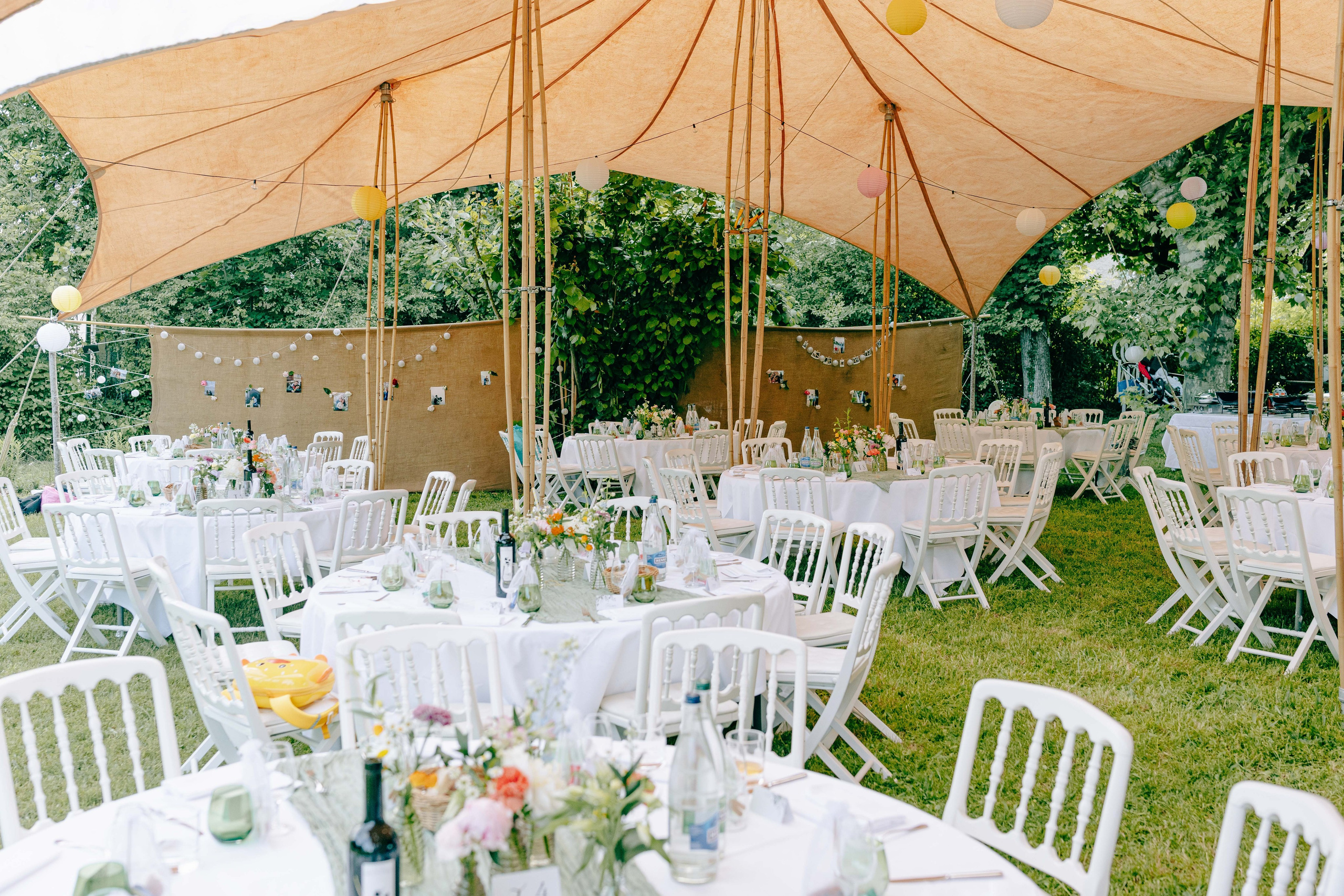 Nhi & Samuel | courtyard. Photographe de Mariage Professionnelle — Genève & Suisse Romande | Tanya Creator