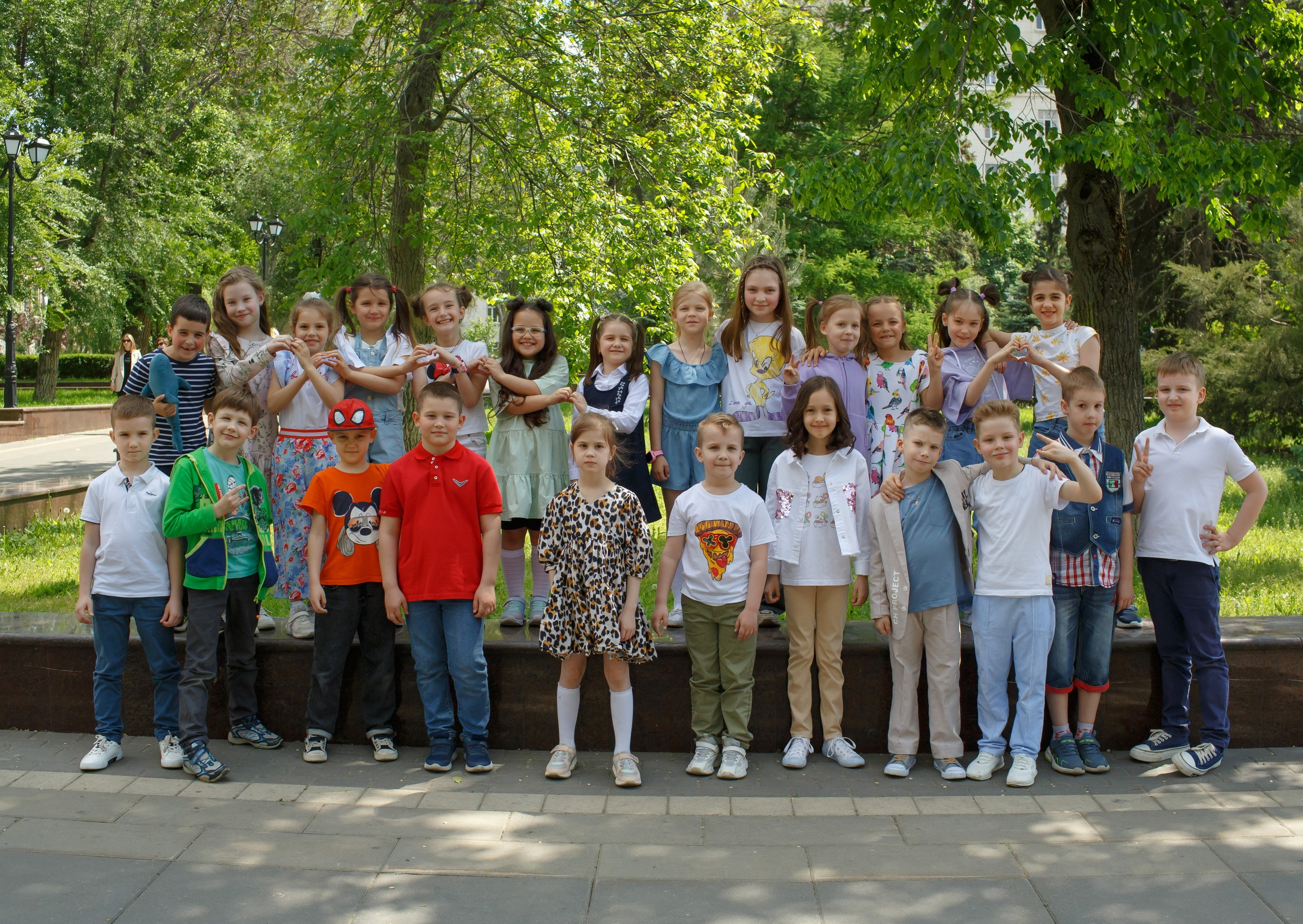 Альбомы для начальной школы. Фотосъемка и изготовление выпускных альбомов в Ростове-на-Дону