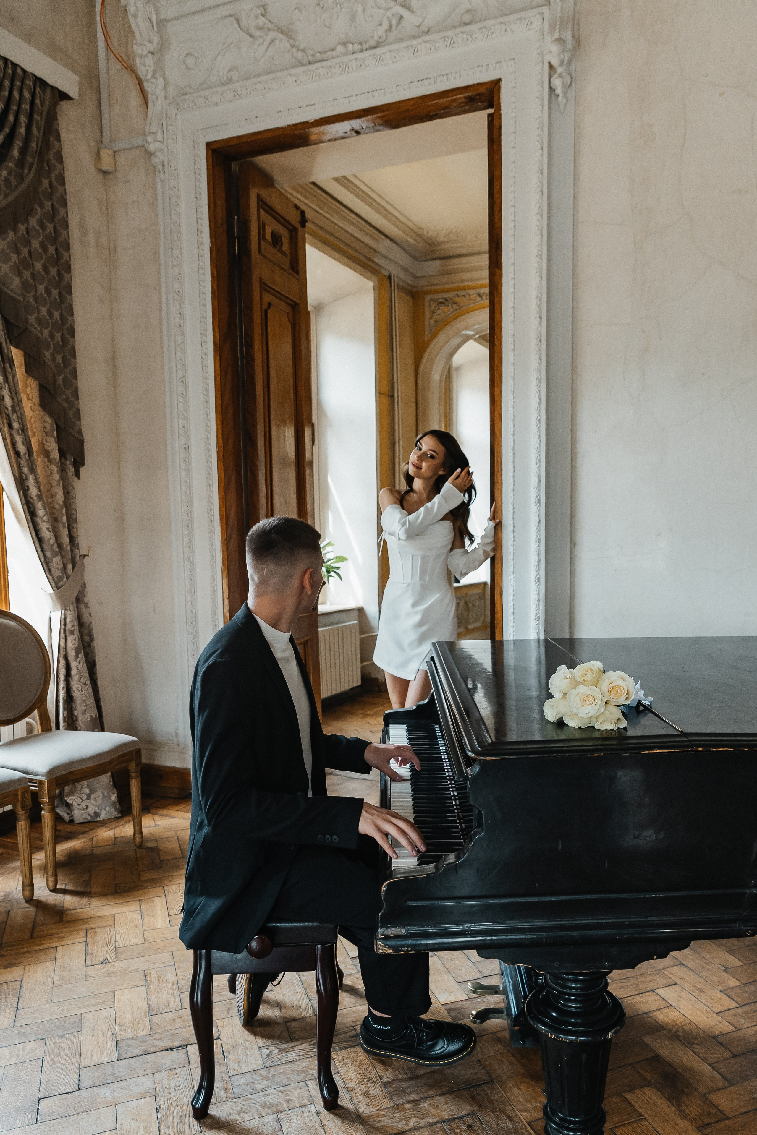 Свадебная фотосессия в Библиотеке-читальне им. А. С. Пушкина. Фотограф и видеограф Анна Домашенко