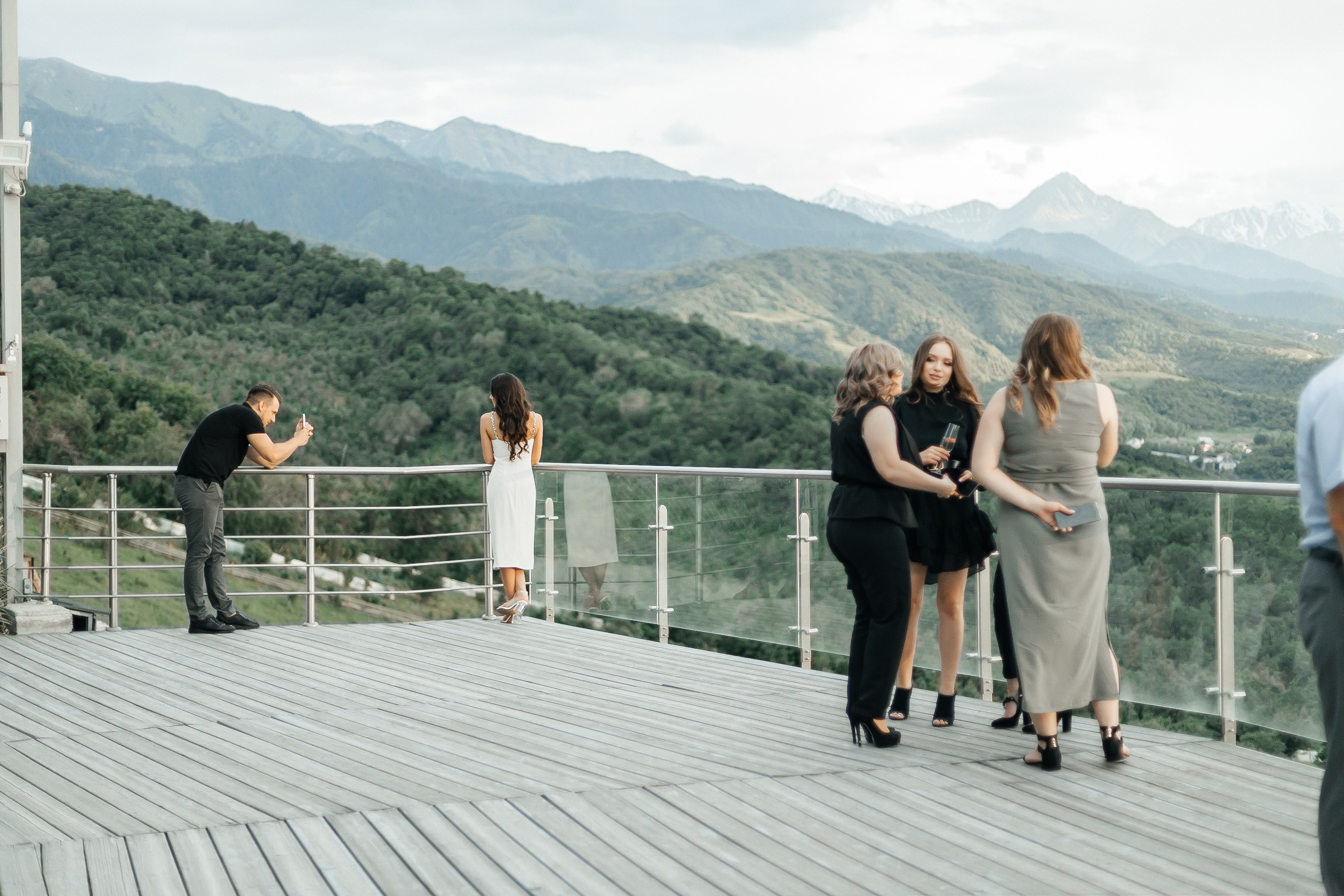 Свадьба Олега и Влады. MIKHAIL VASSILYEV — Свадебный и Репортажный фотограф в Алматы