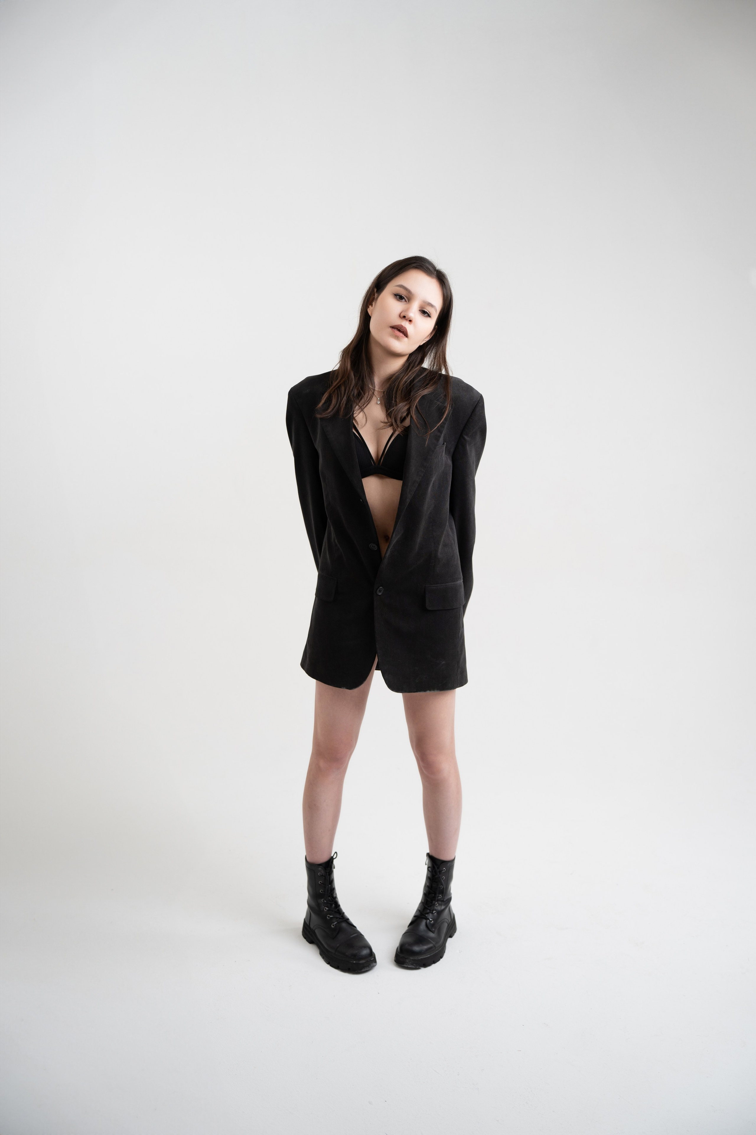 Карина. Главная