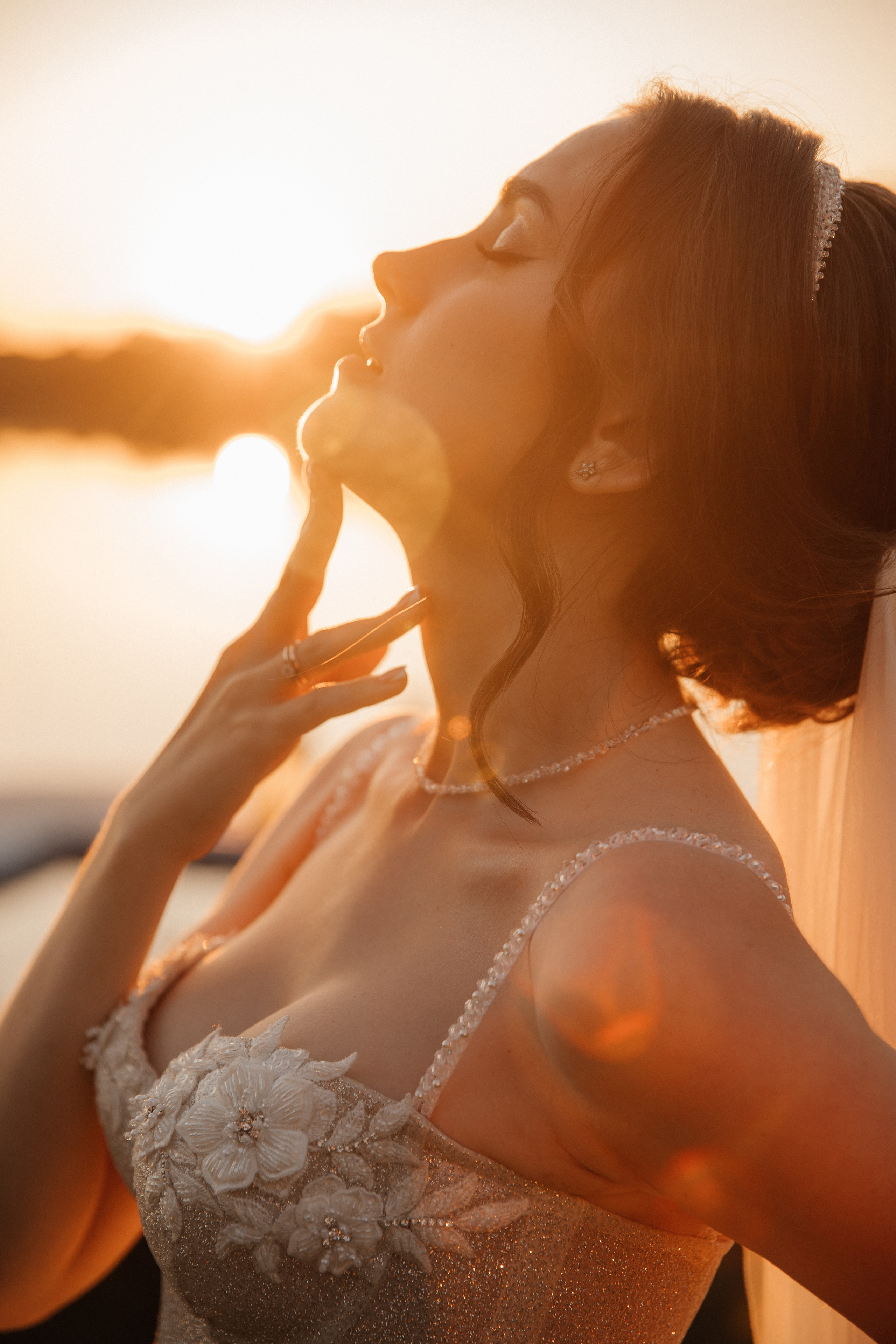 Wedding «Sunlight». Свадебные фотограф и видеограф Наталья и Анатолий Новиковы СПб