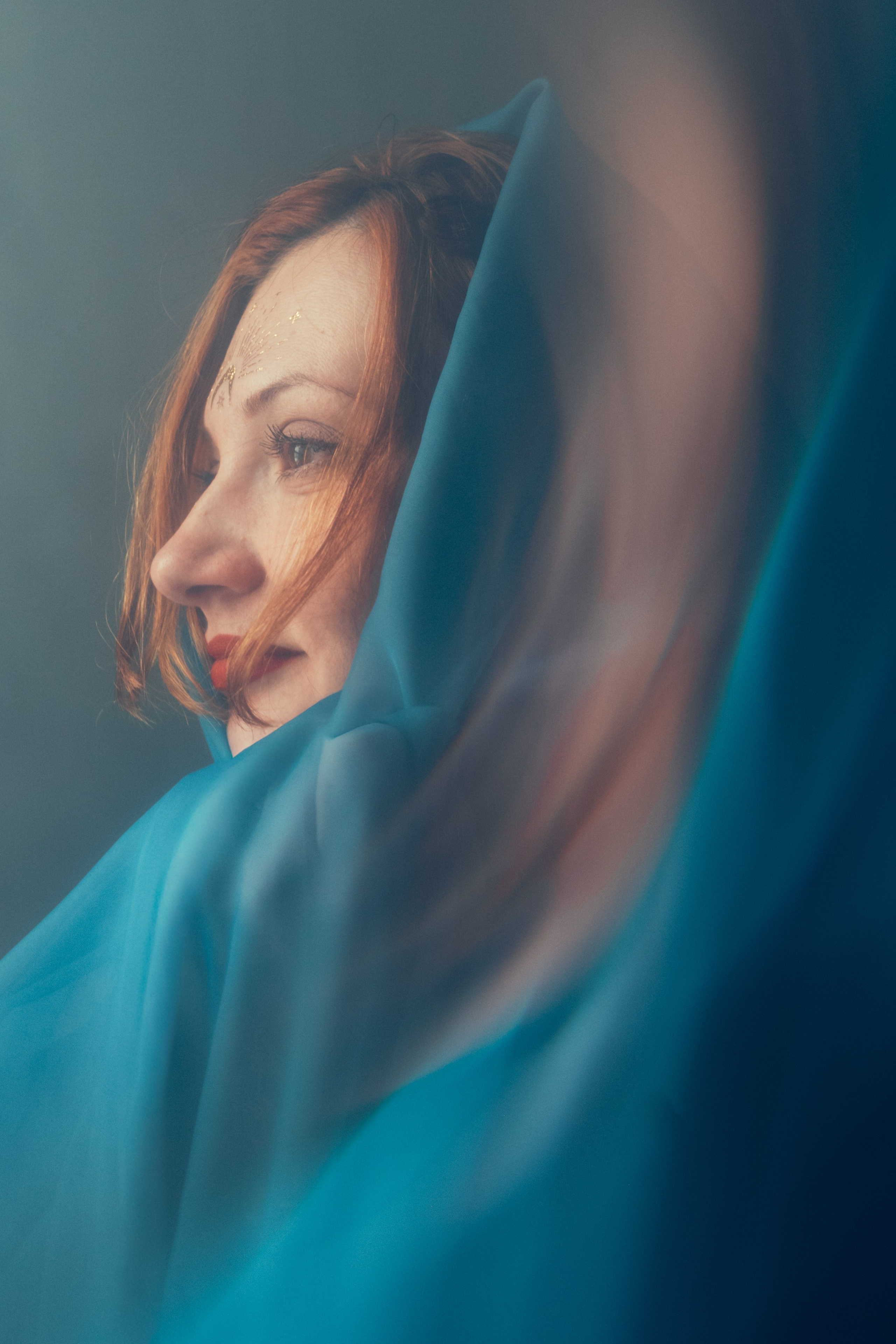 Съёмка подруг в студии. Фотоведьма Дарья Нечинская