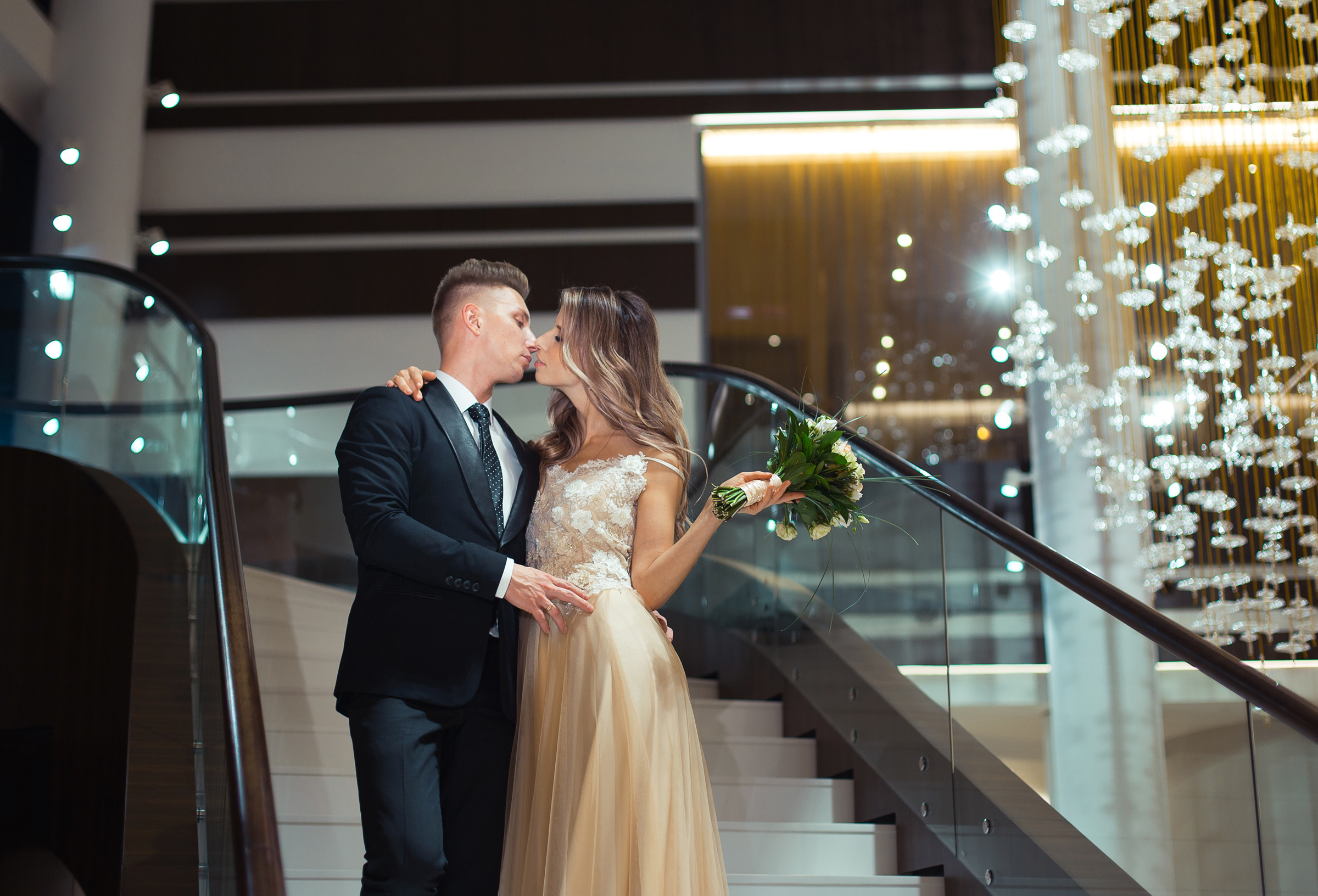 Организация свадьбы, свадебный ведущий, сборы невесты, встреча молодож. Свадебный фотограф в СПб Сергей Малиновский