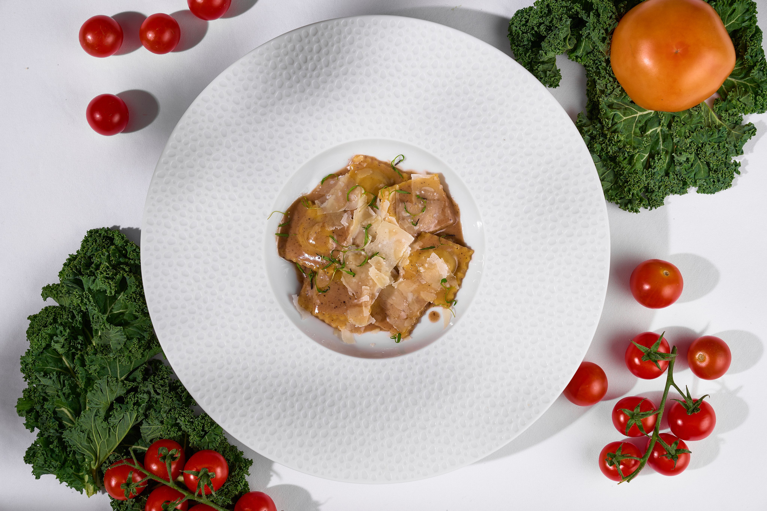 COSMOS ITALY — СЪЕМКА МЕНЮ