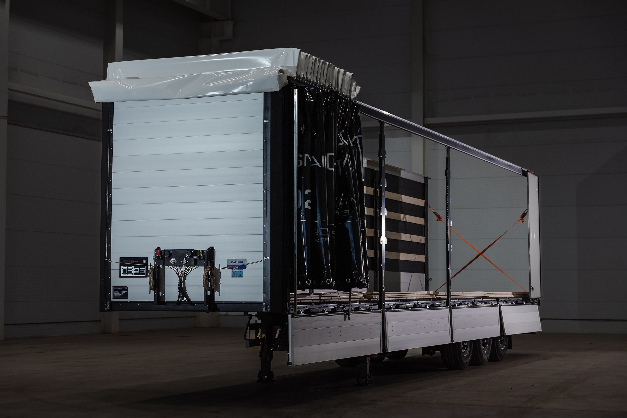 Рекламное фото. Люксмедиа — это команда фотографов и видеографов. Город Казань. Дамир Сафин