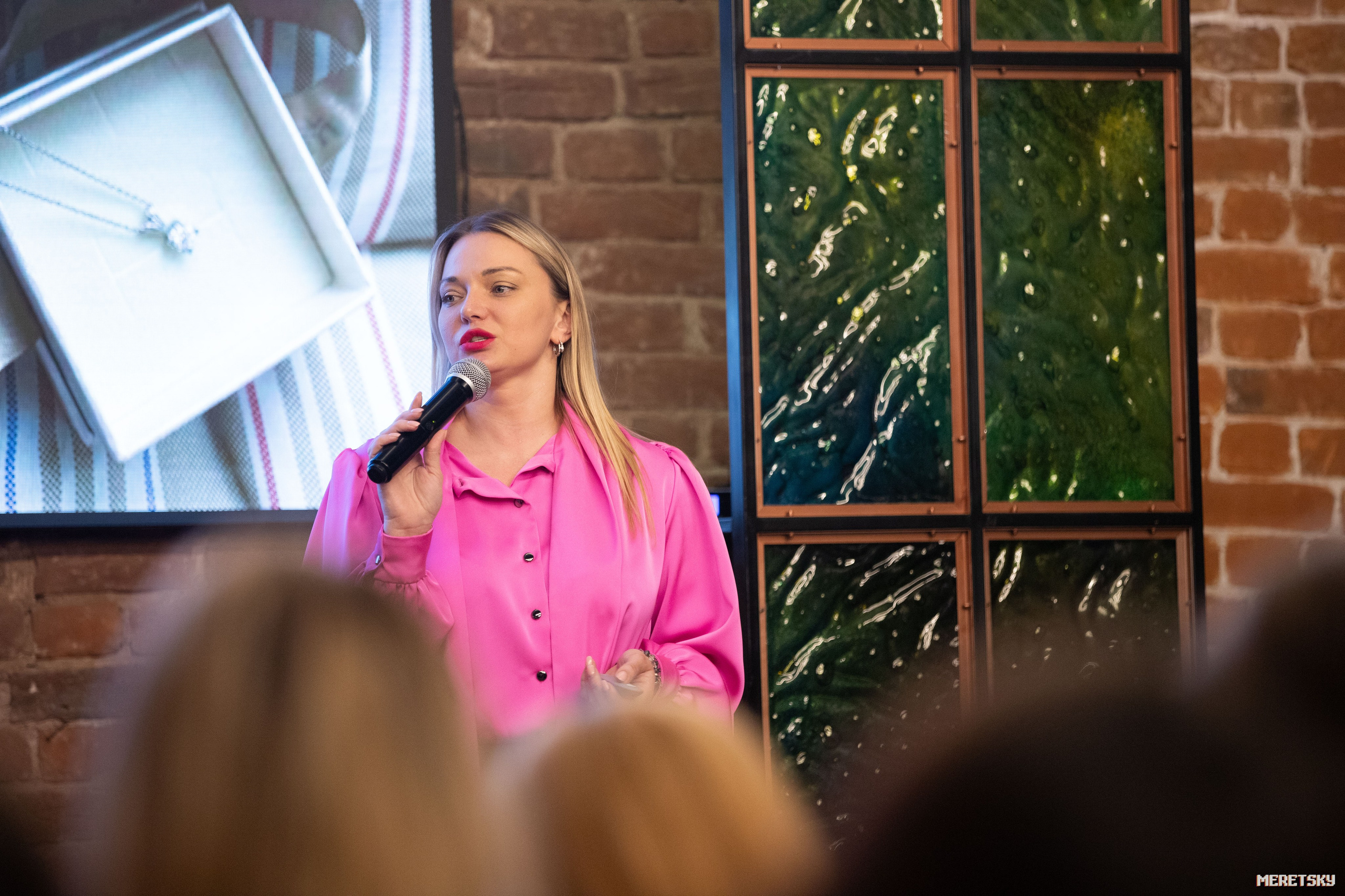 Нетворкинг 11 марта. Репортажный и портретный фотограф в Санкт-Петербурге Юрий Мерецкий