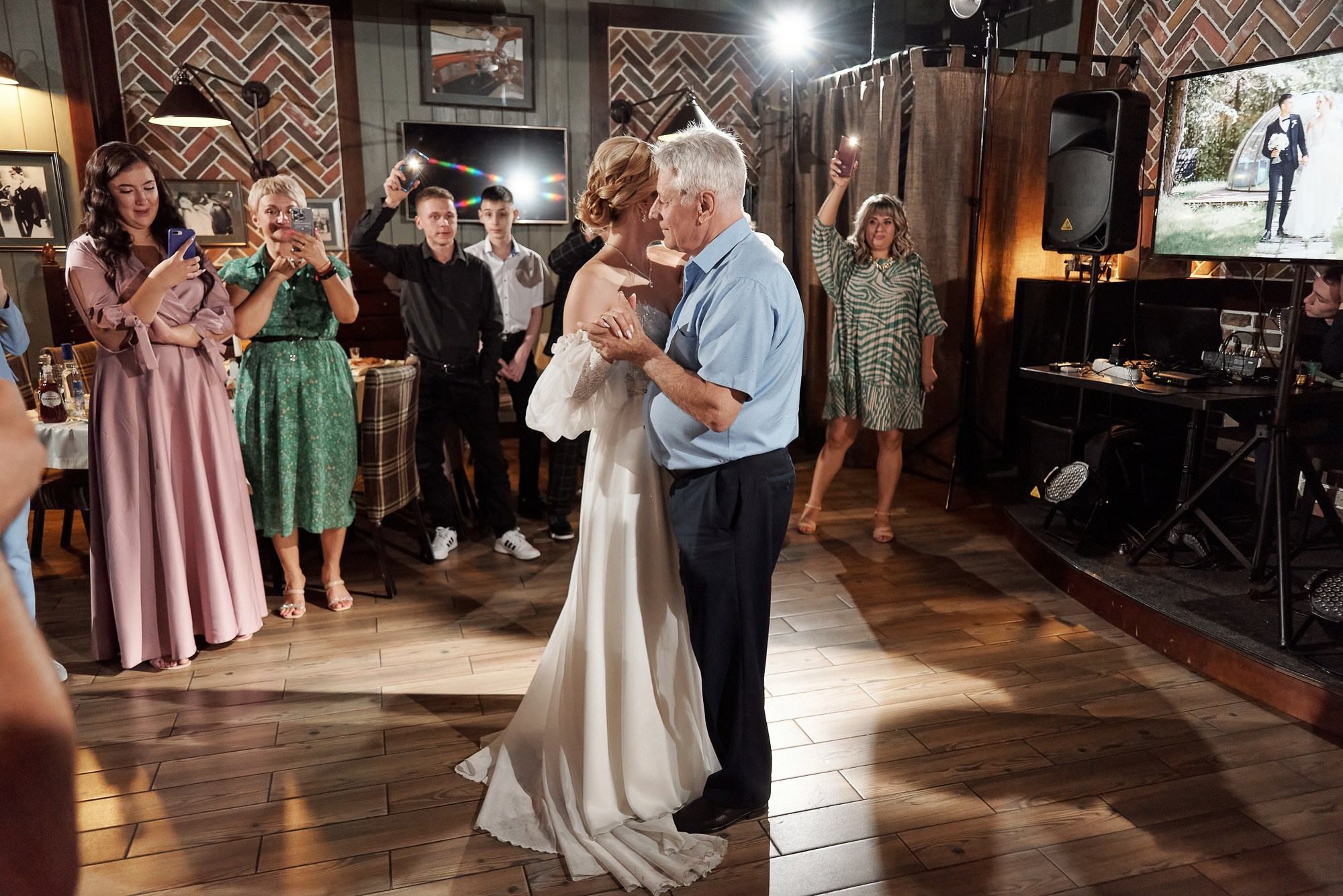 Ксения и Антон. Свадебный фотограф в Барнауле Дмитрий Медведев